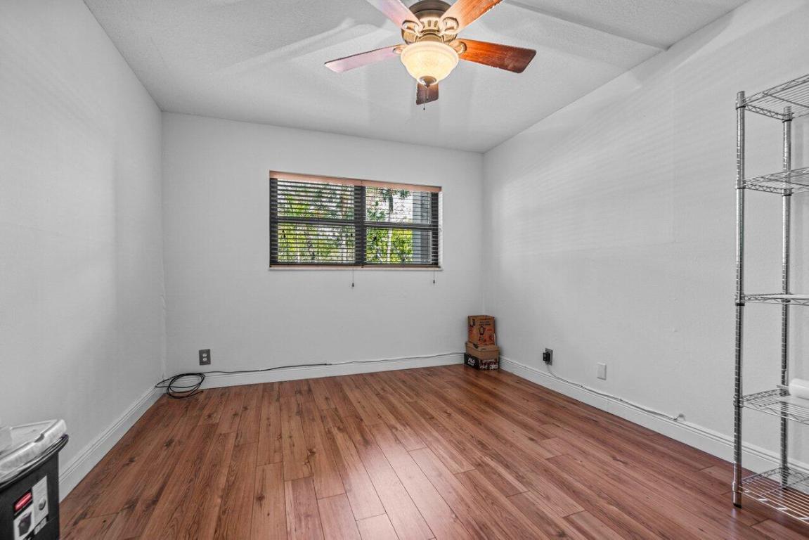 1000 River Reach Drive 115