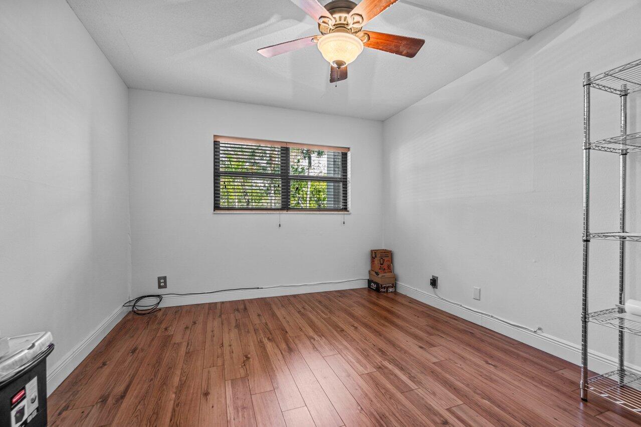 1000 River Reach Drive 115