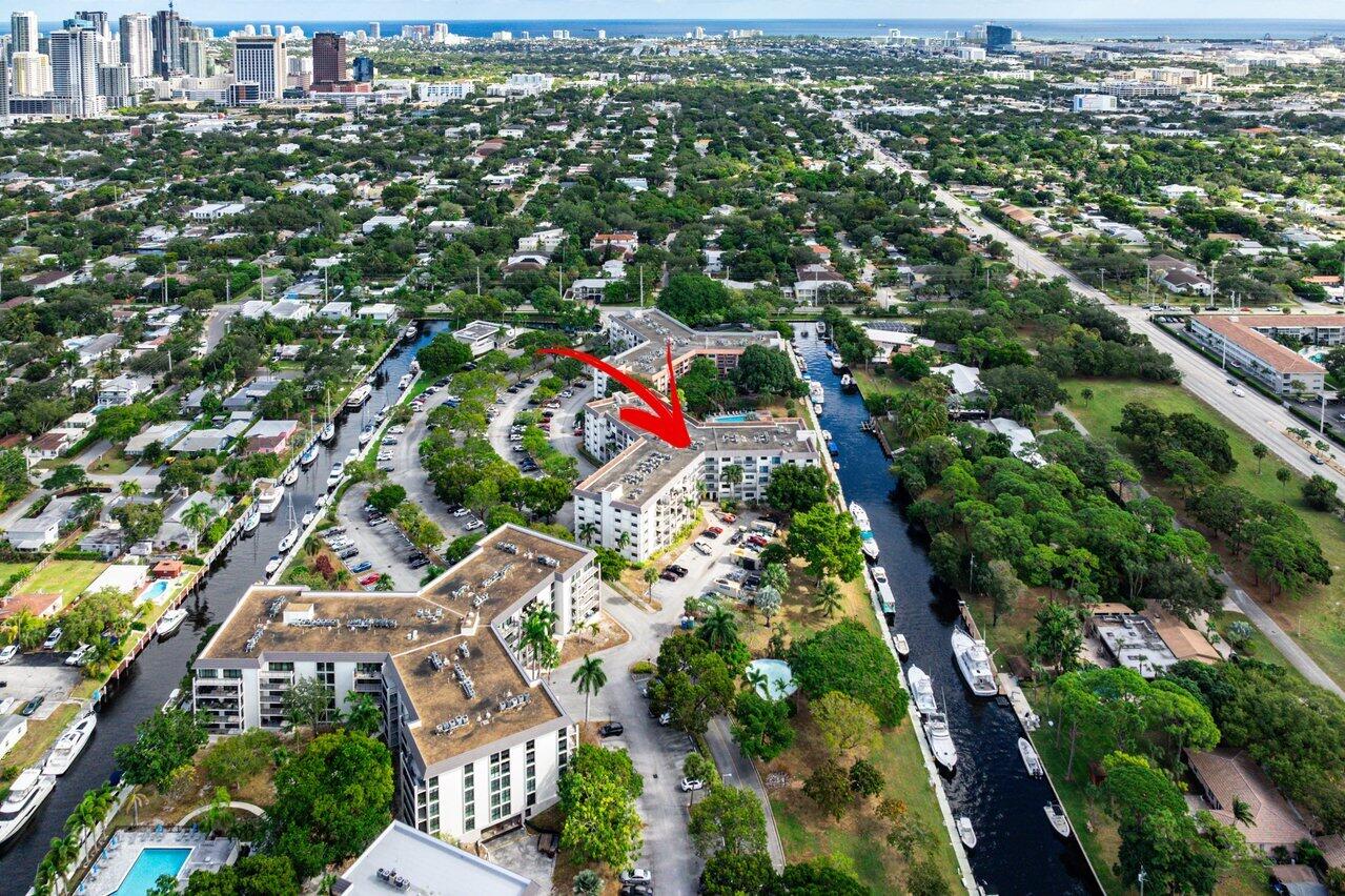 1000 River Reach Drive 115