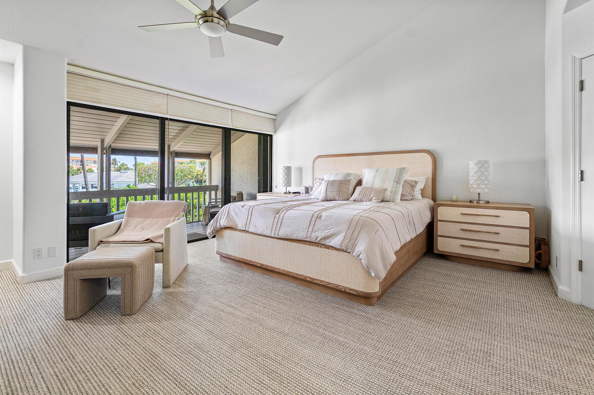 2677 N Ocean Boulevard Th-18-H