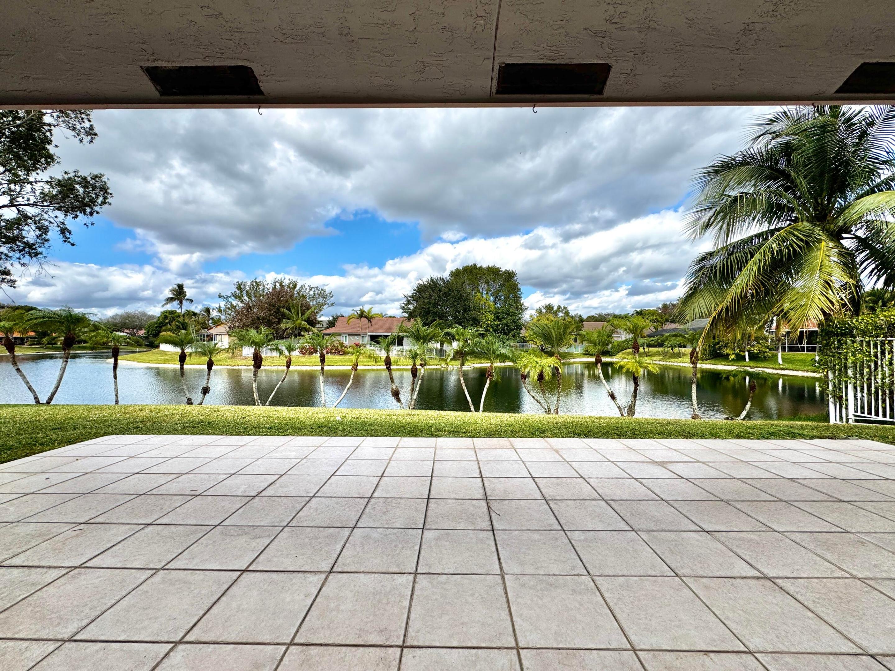 4731 NW 75th Street