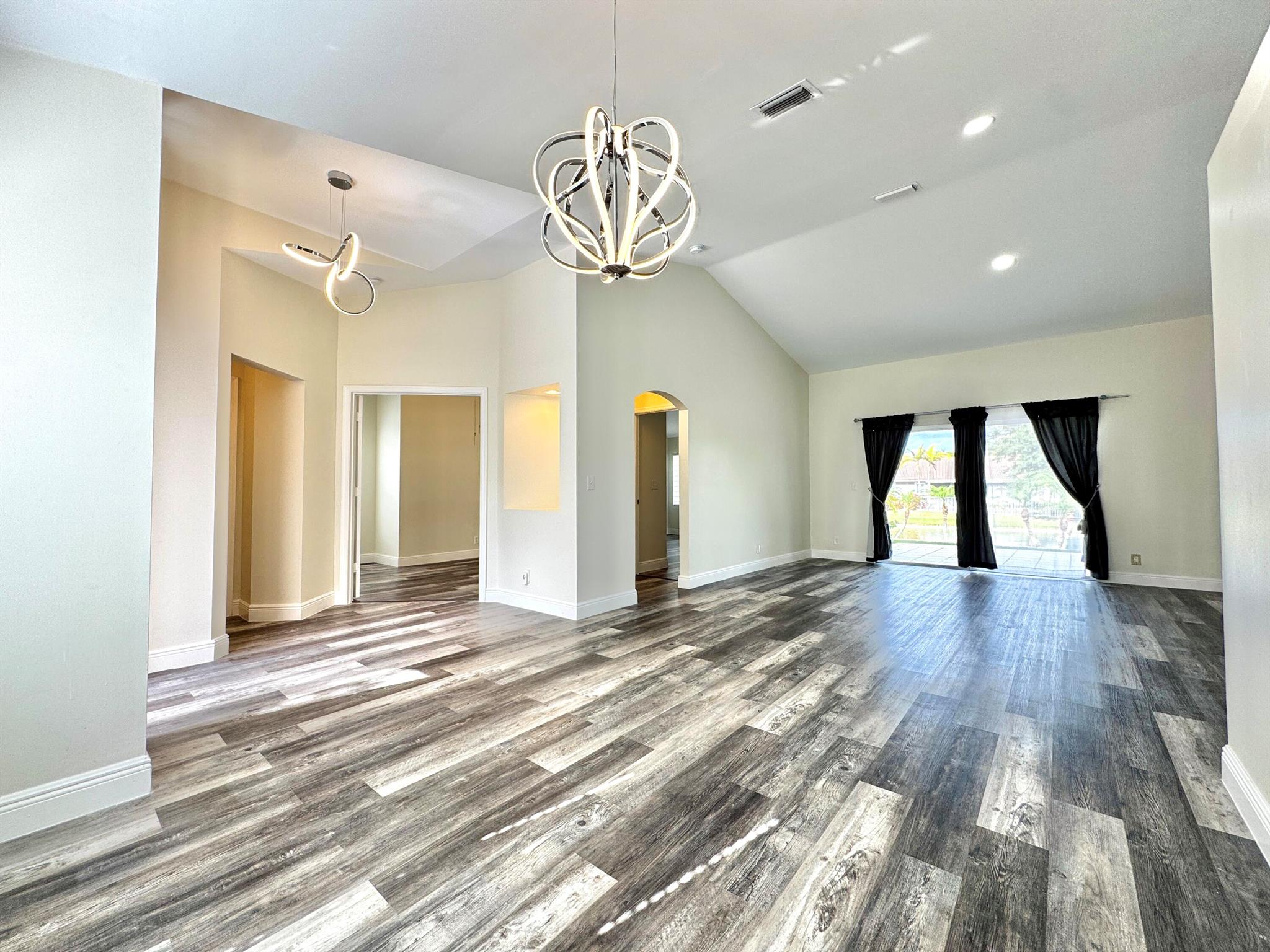 4731 NW 75th Street