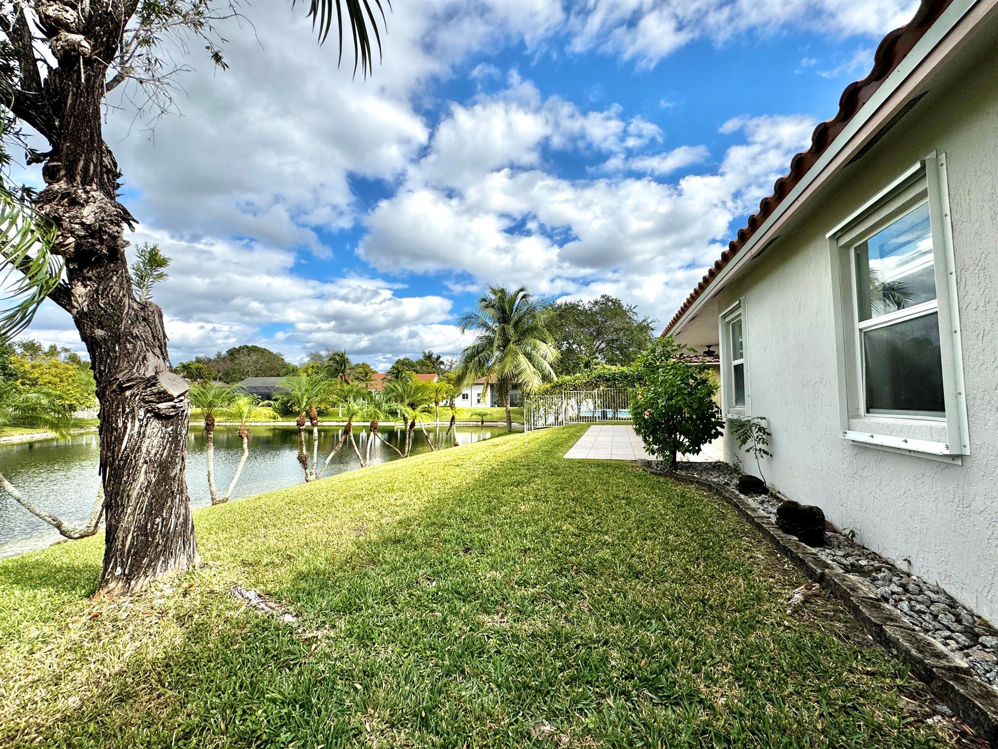 4731 NW 75th Street