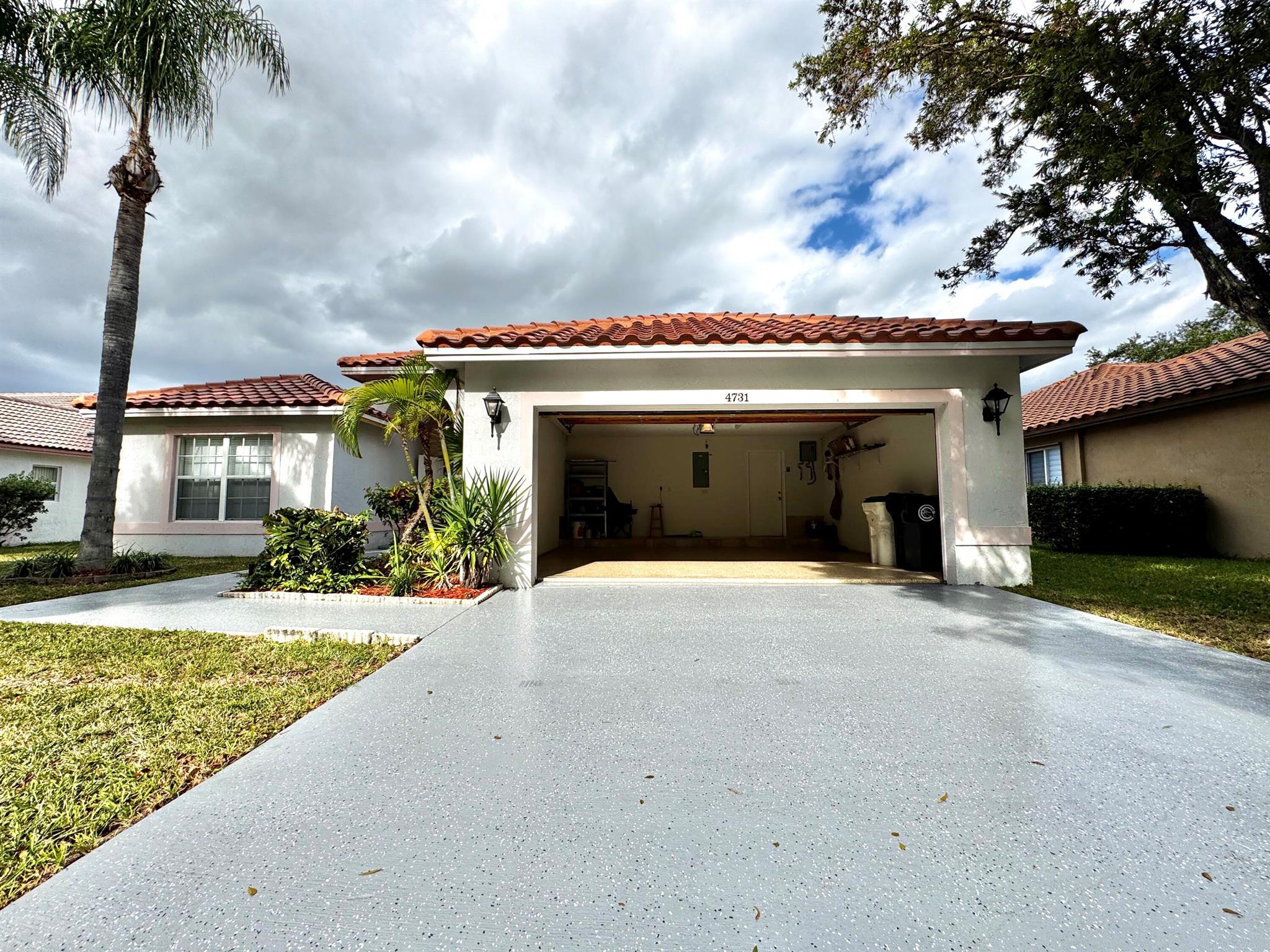 4731 NW 75th Street