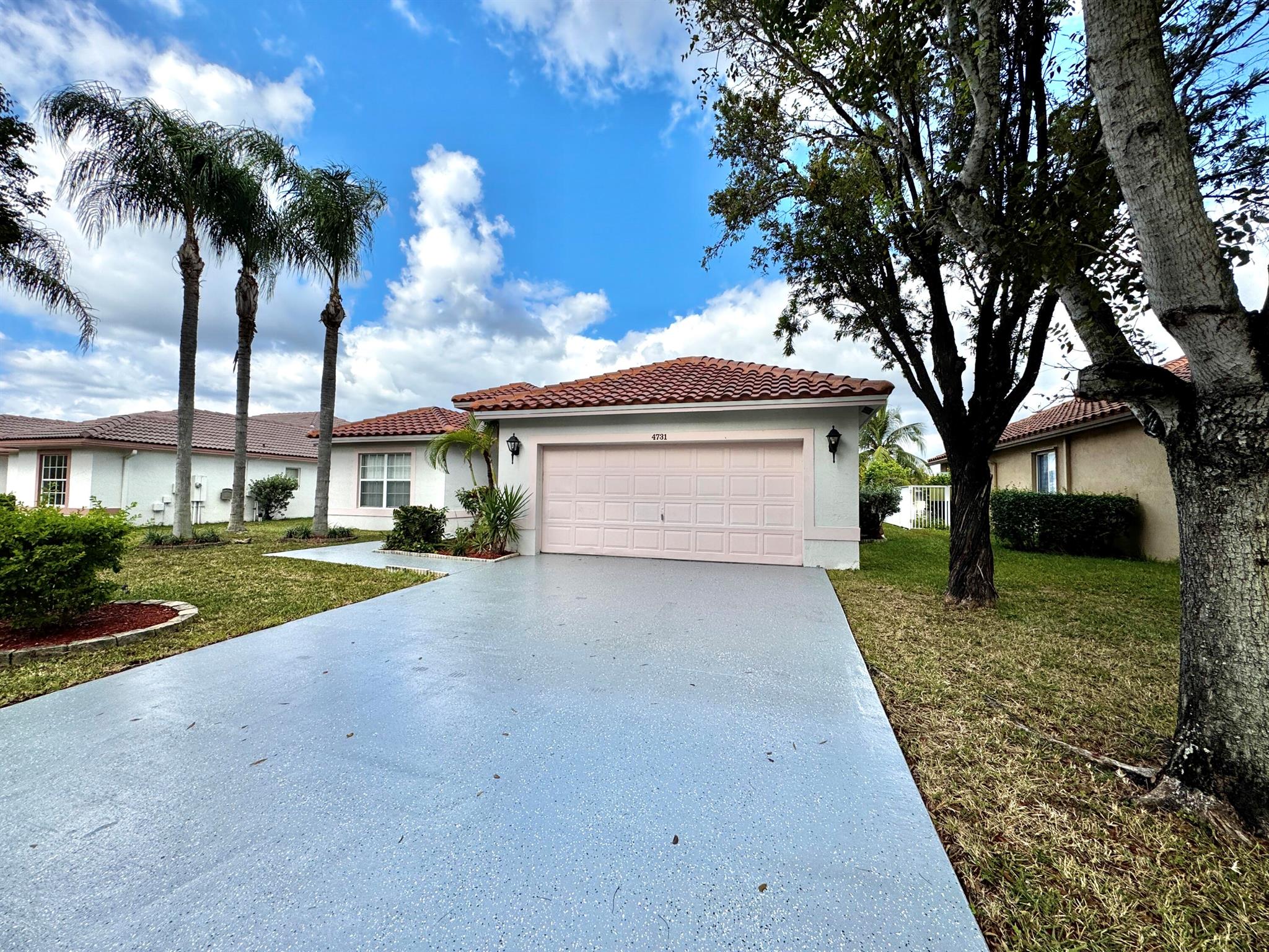 4731 NW 75th Street