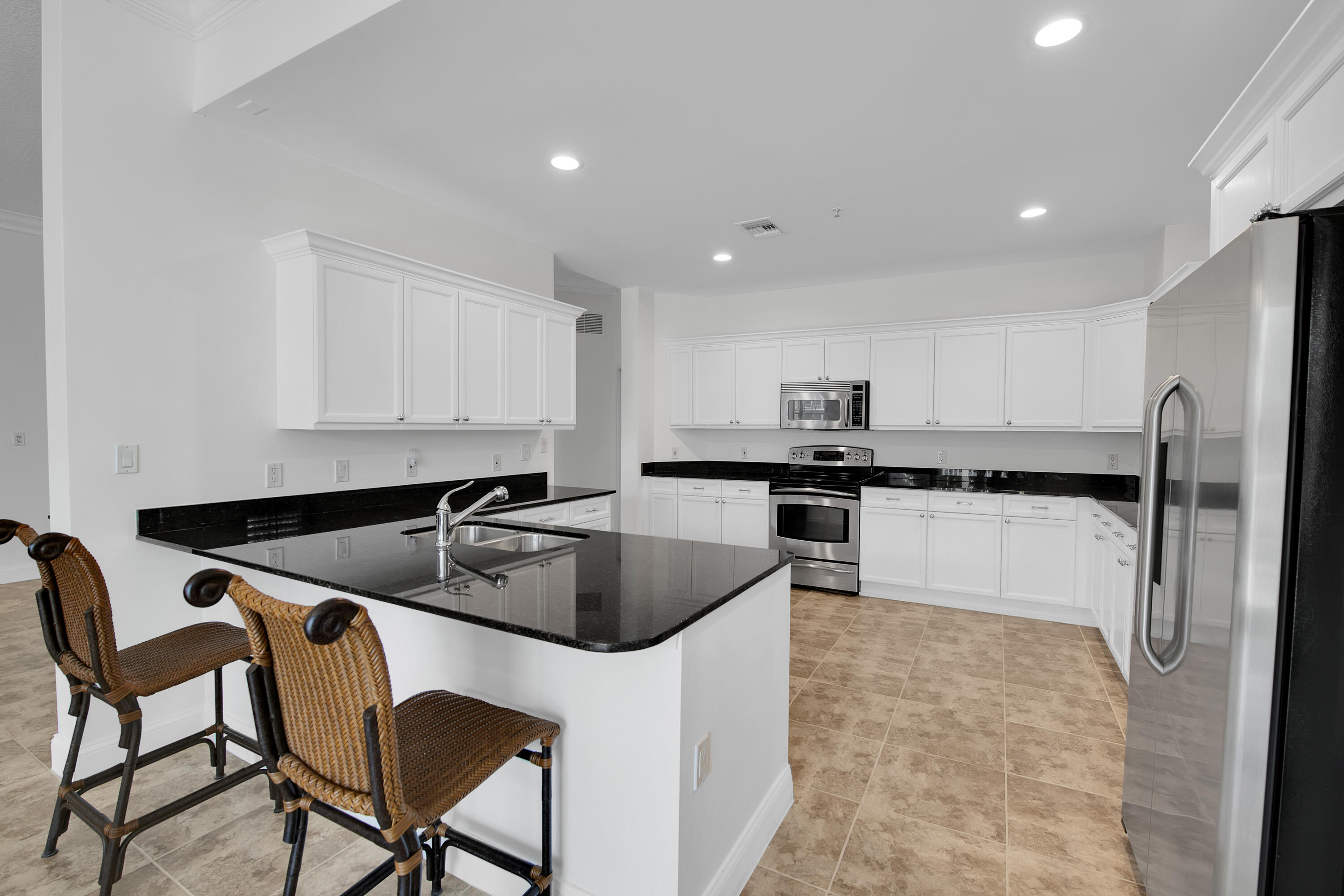 3960 N Flagler Drive 301