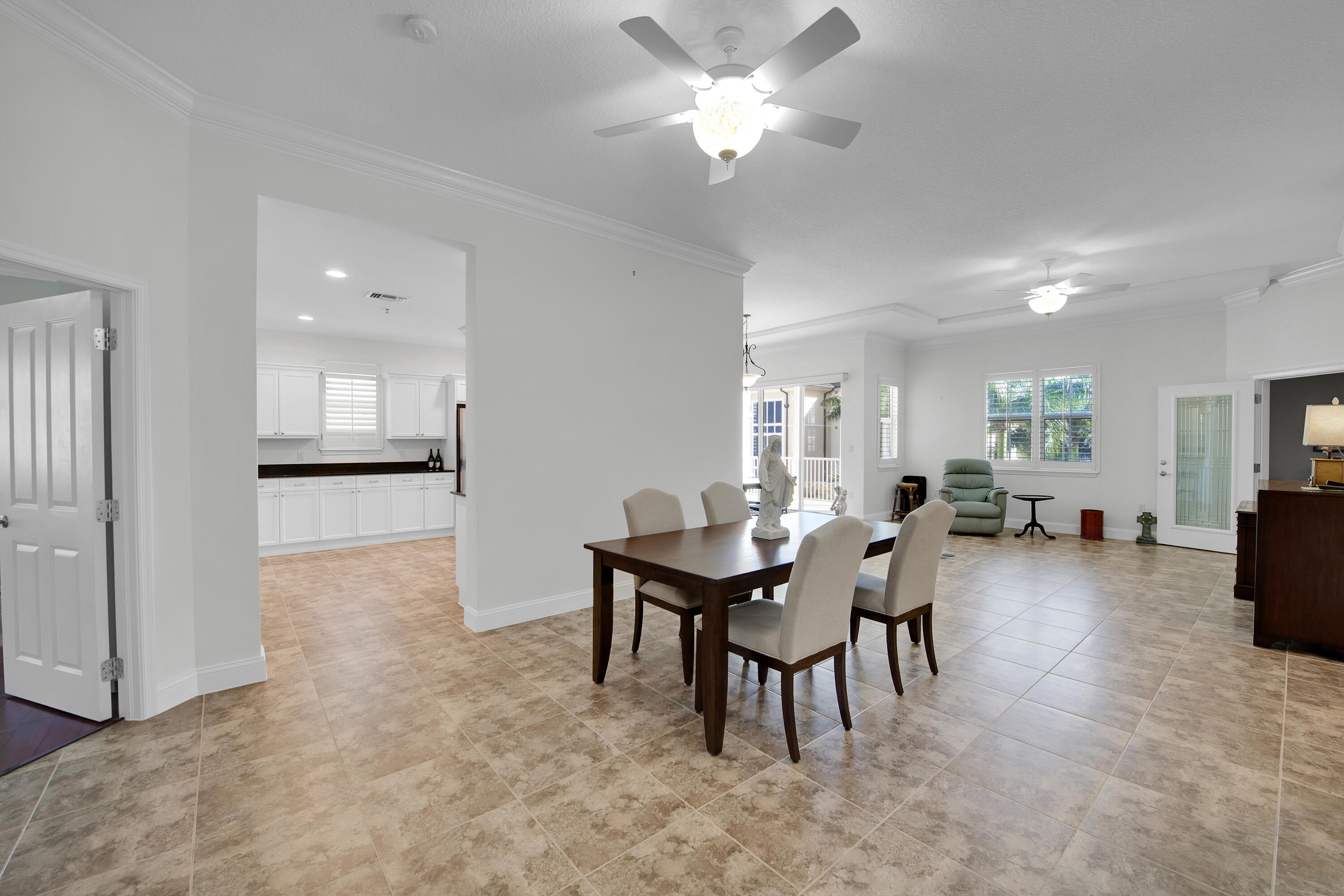 3960 N Flagler Drive 301