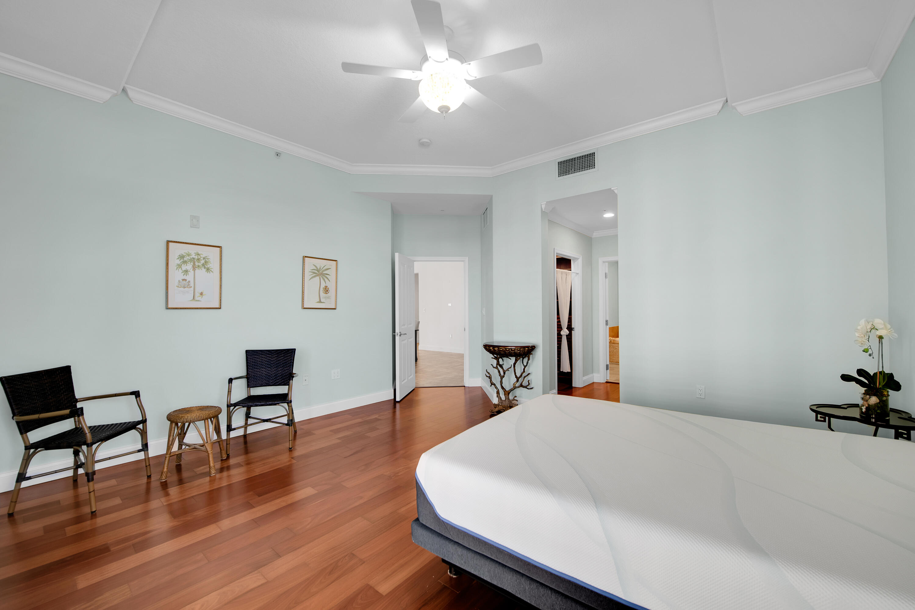 3960 N Flagler Drive 301