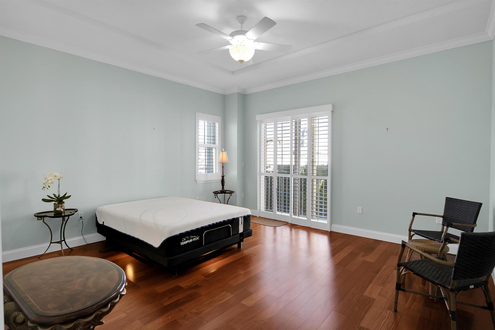 3960 N Flagler Drive 301