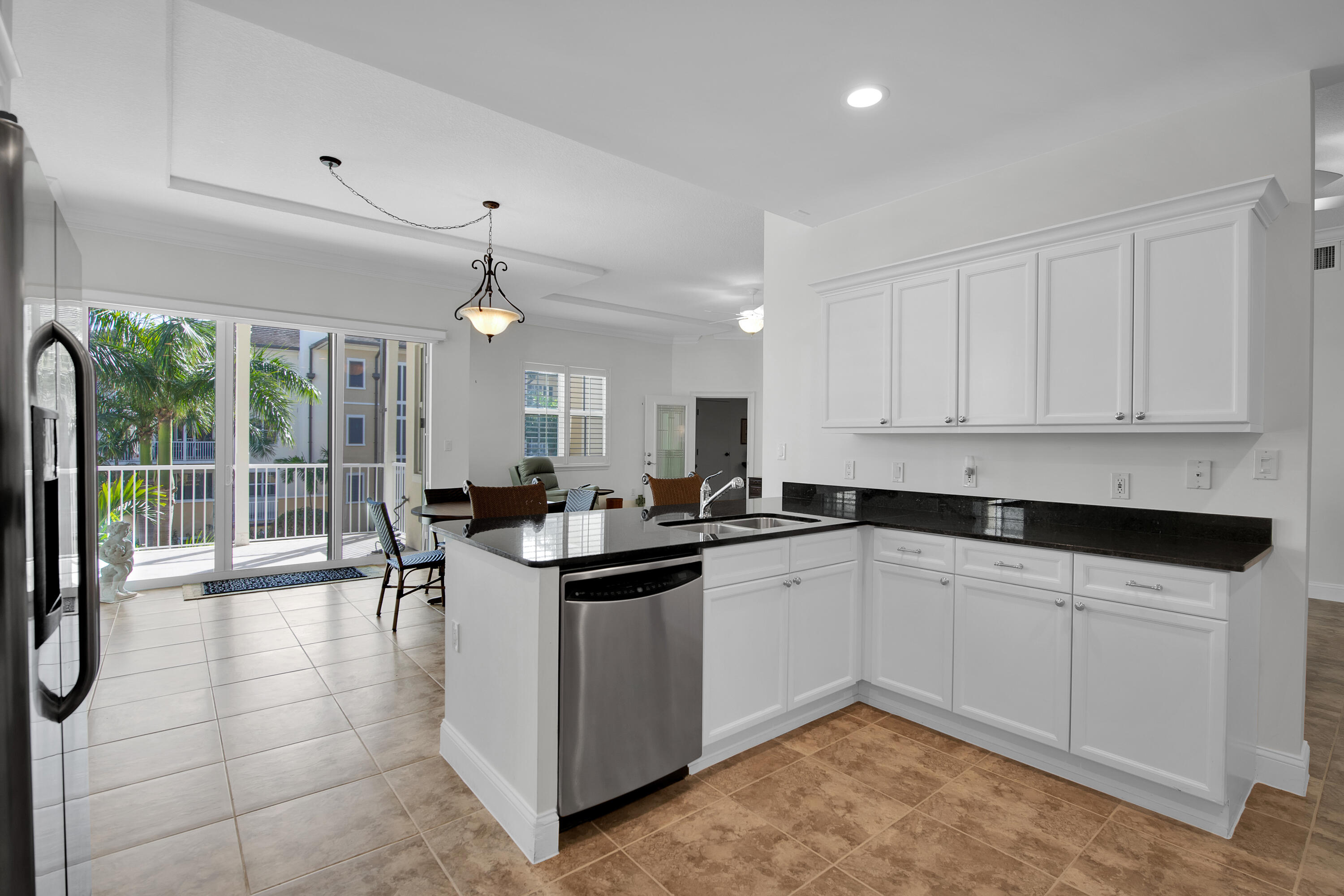 3960 N Flagler Drive 301