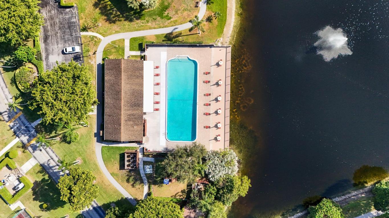 4793 Sable Pine Circle C1, West Palm Beach Unit: C1