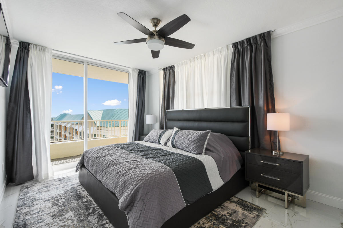 625 Casa Loma 908 Boulevard 908