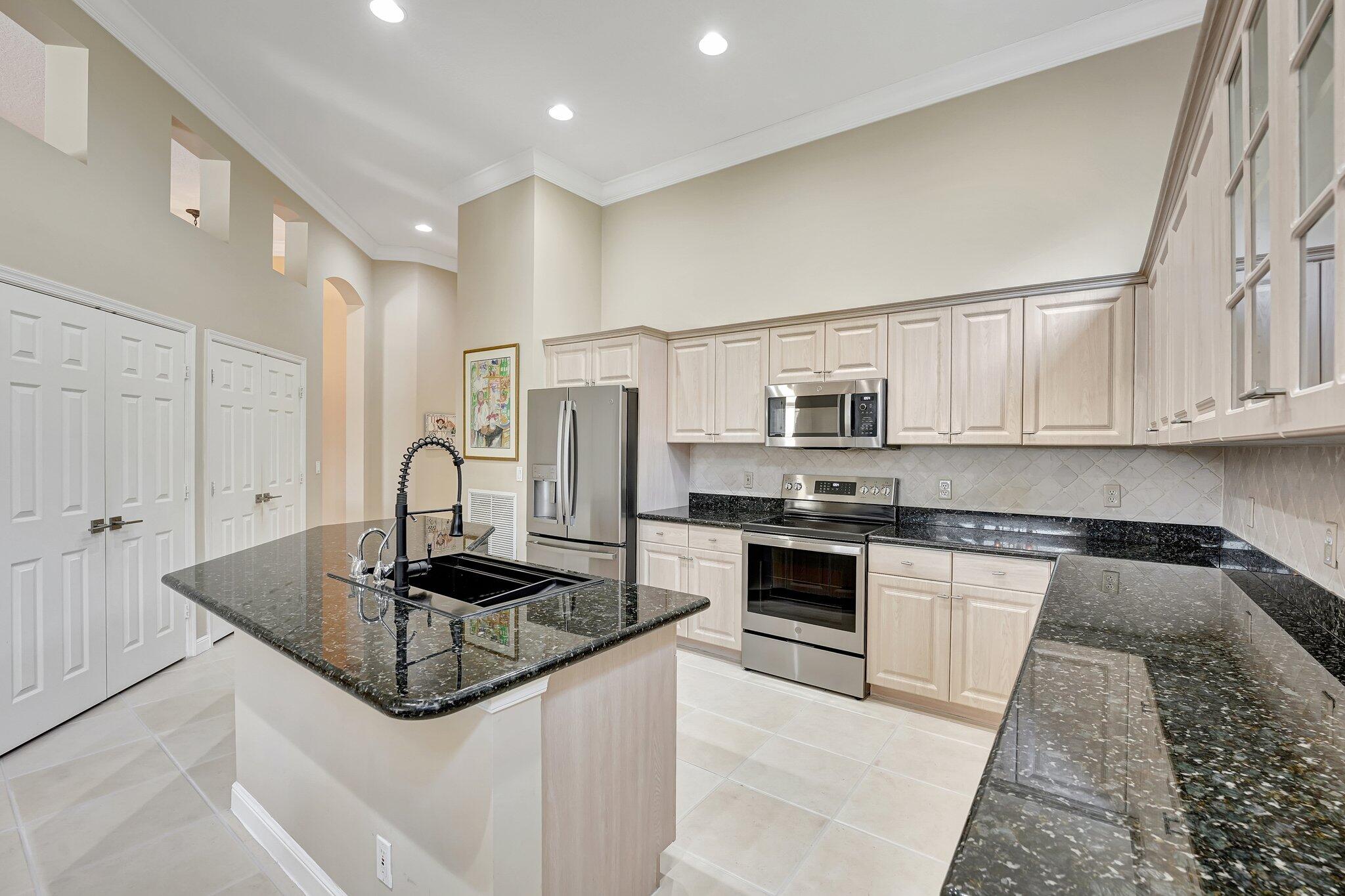 6807 Fairway Lakes Drive, Boynton Beach