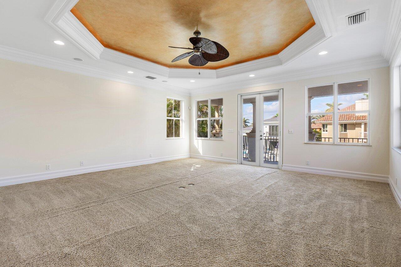 811 NE 33rd Street