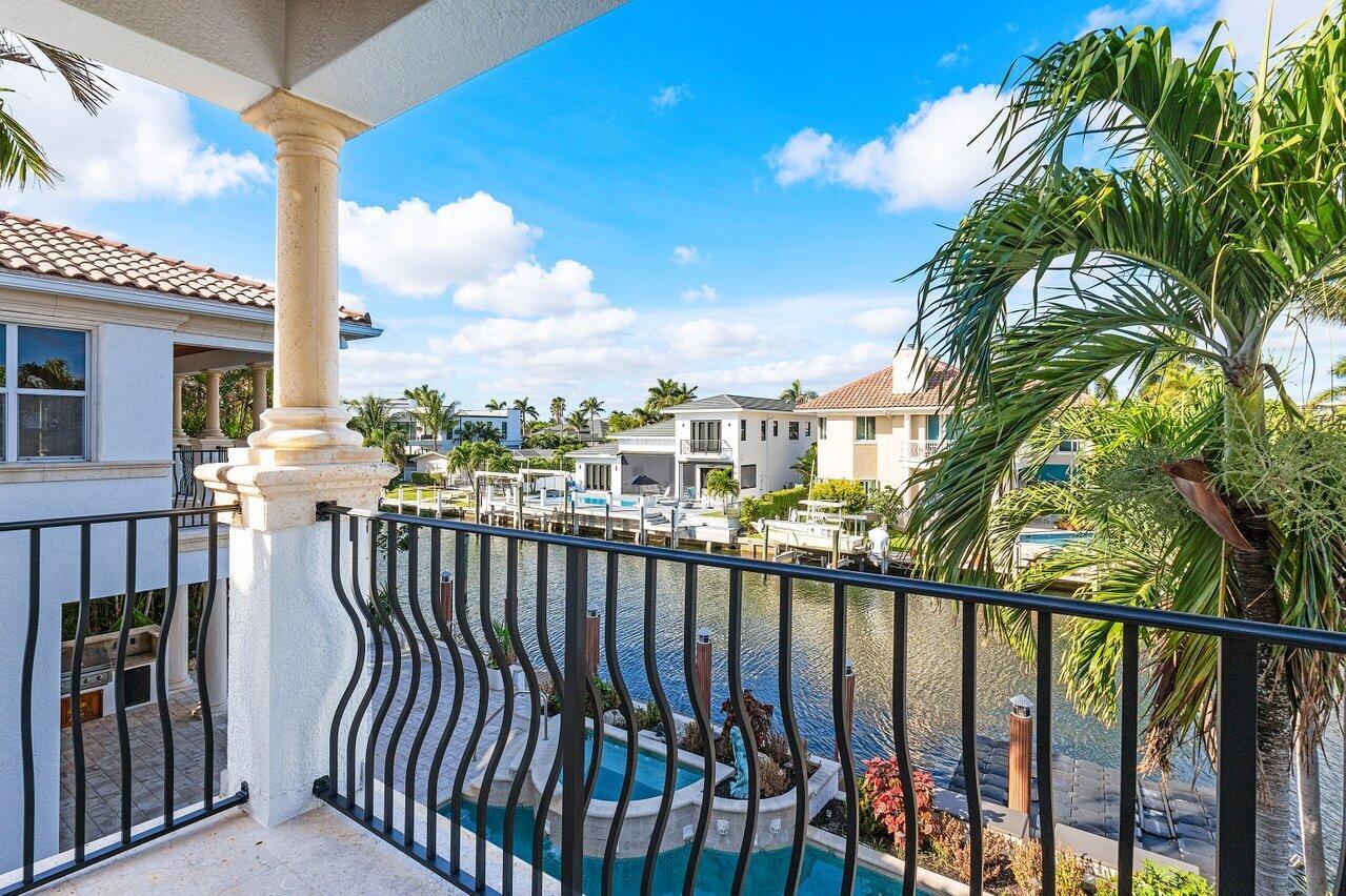 811 NE 33rd Street
