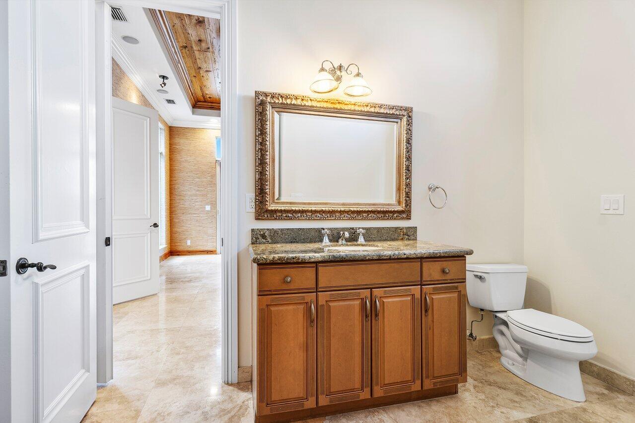 811 NE 33rd Street