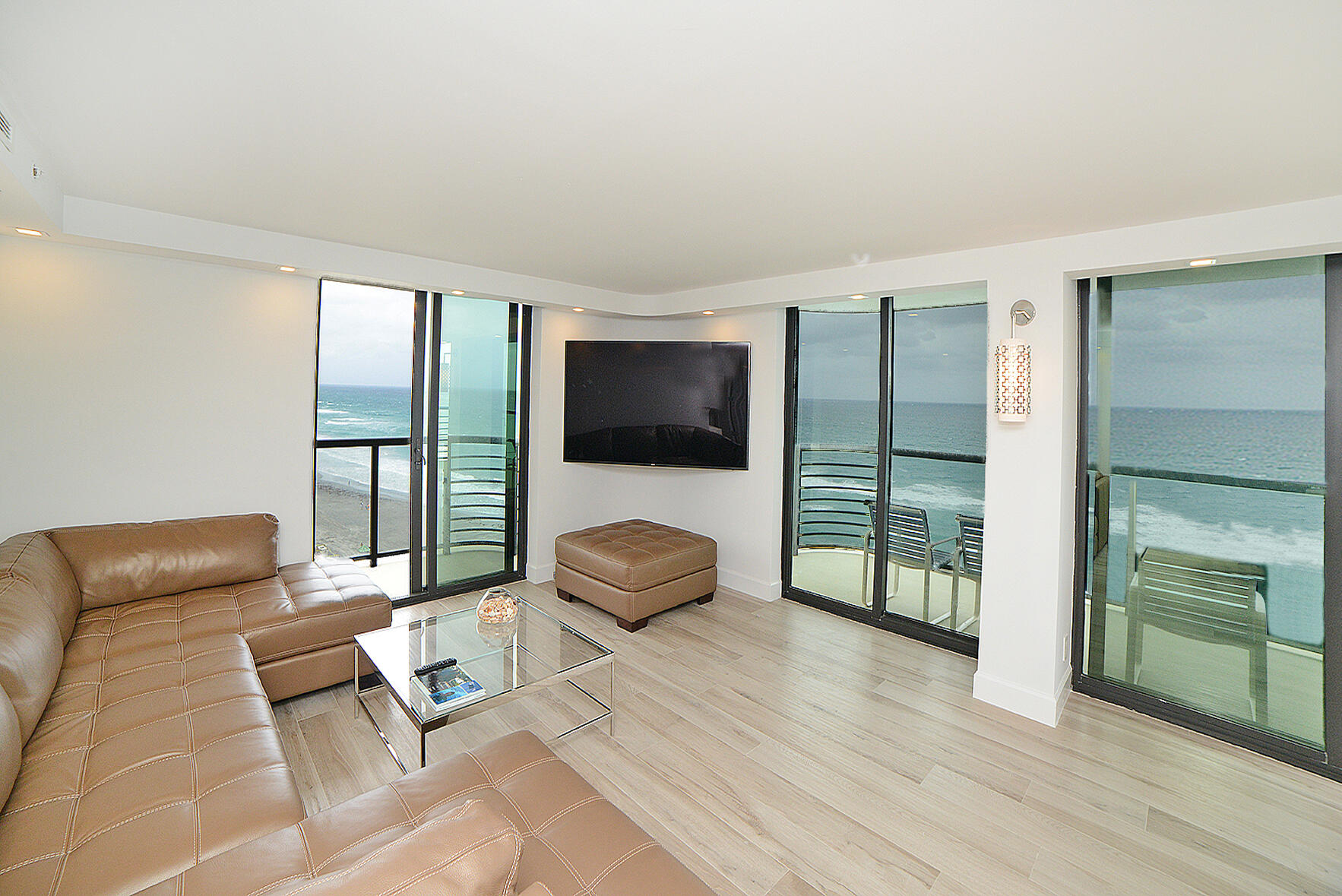 250 S Ocean Boulevard 9h