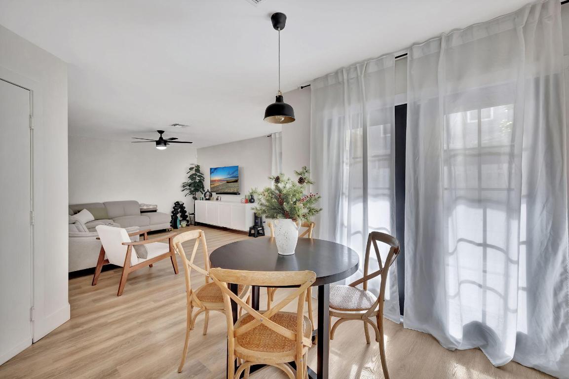 4276 NW 57th Drive, Coconut Creek