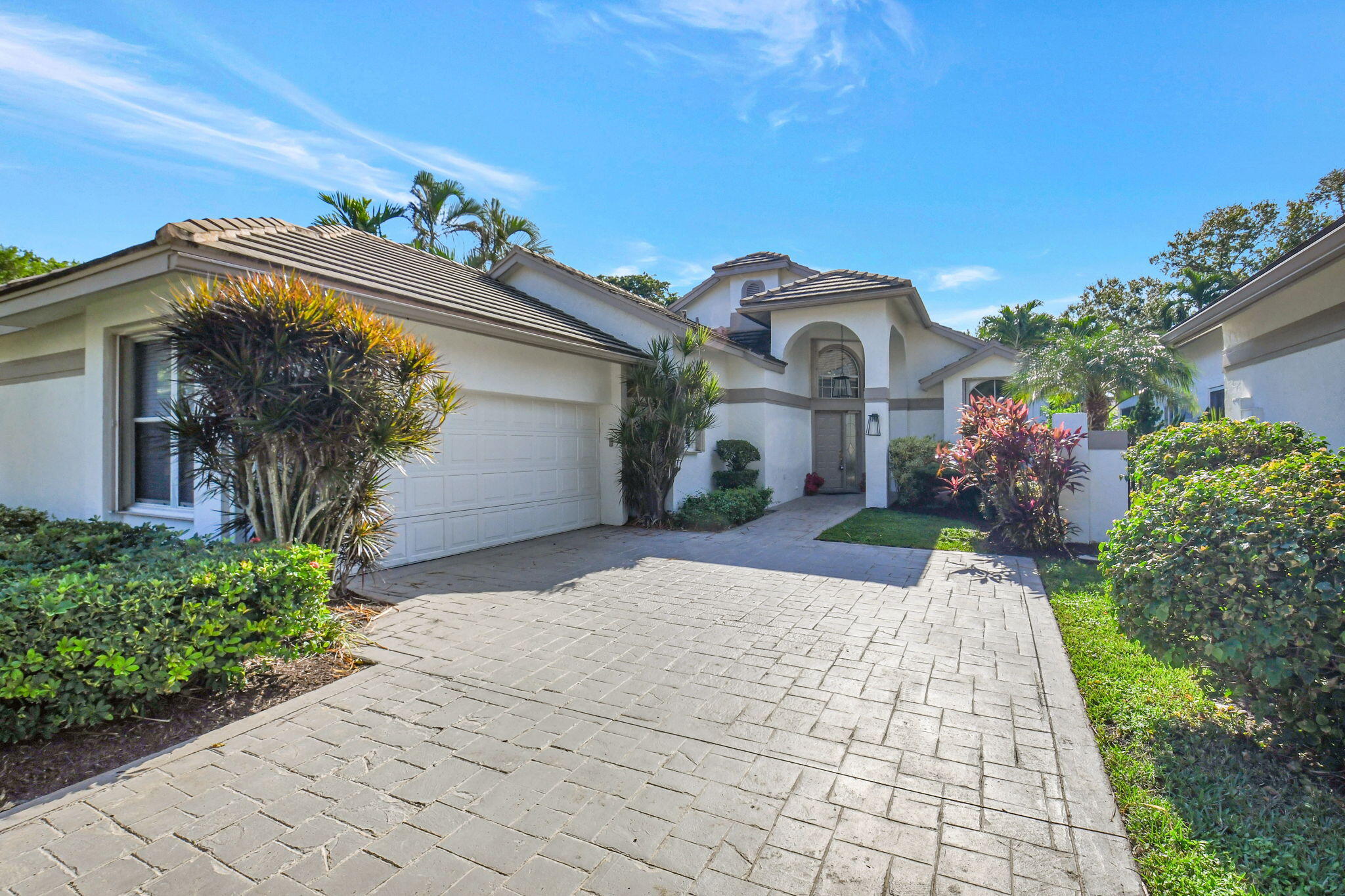 5468 NW 20th Avenue