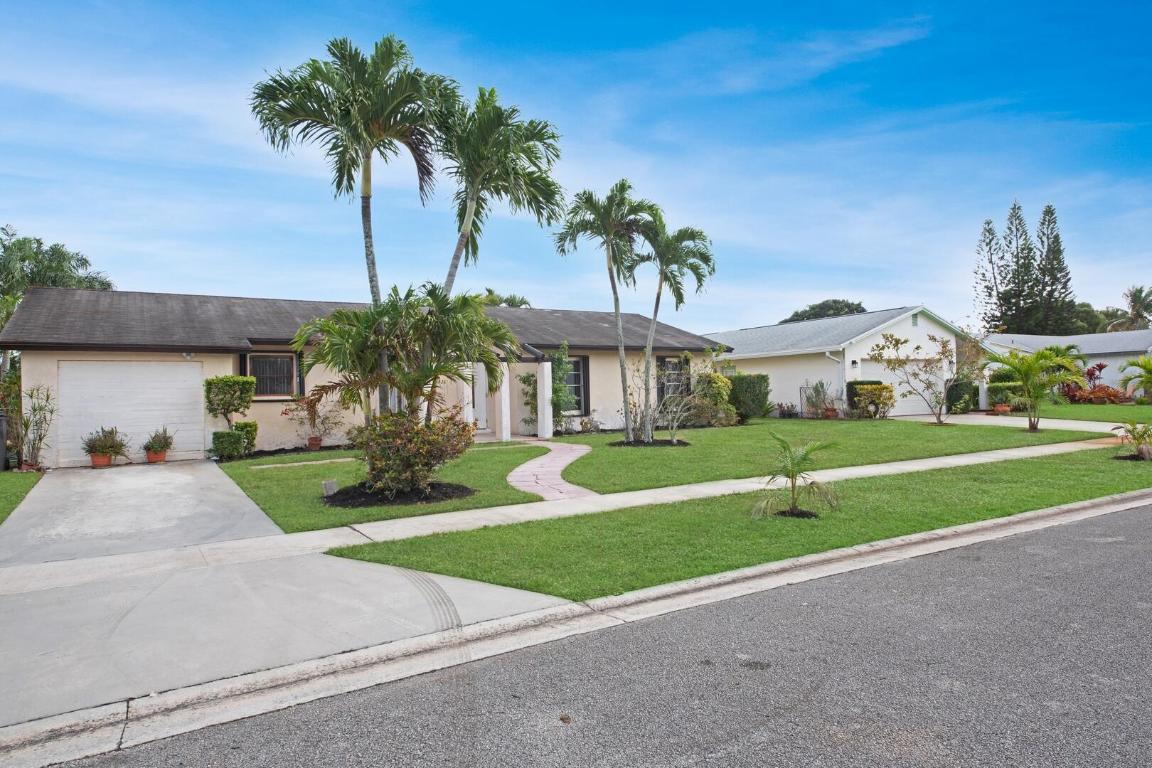 3826 Beresford Road W, West Palm Beach