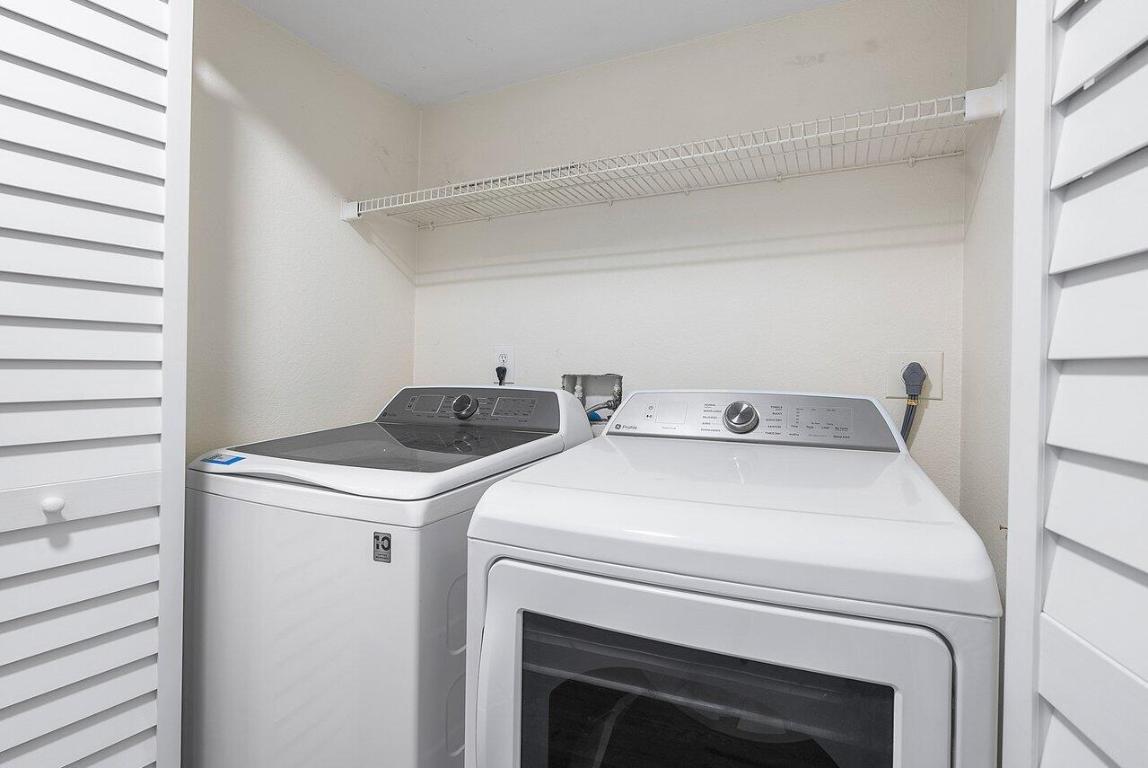 1760 Palm Cove Boulevard 5-307