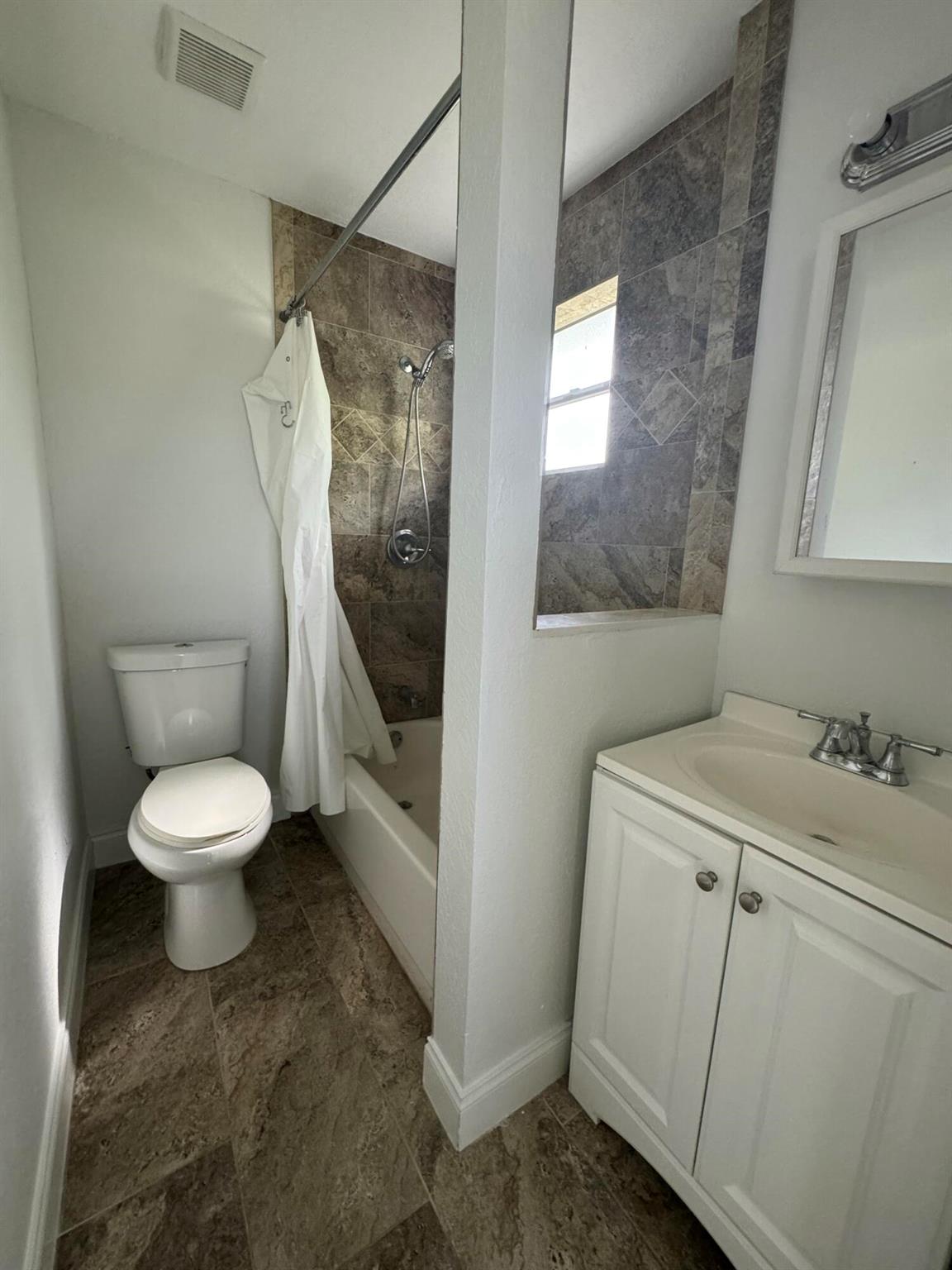 334 NW 7th Avenue