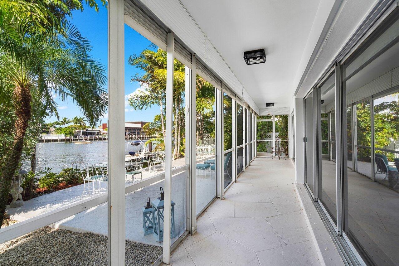 4313 W Tradewinds Avenue 1-2