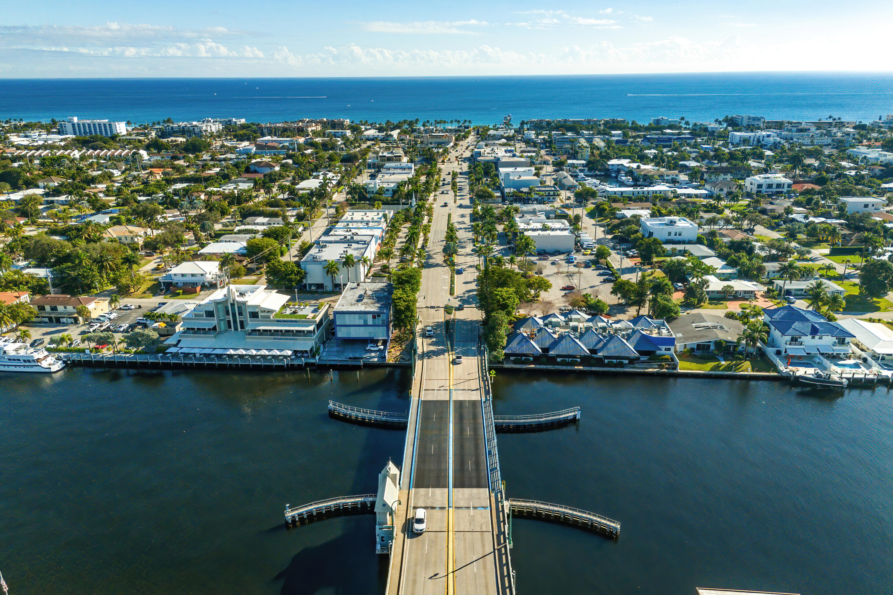 4313 W Tradewinds Avenue 1-2