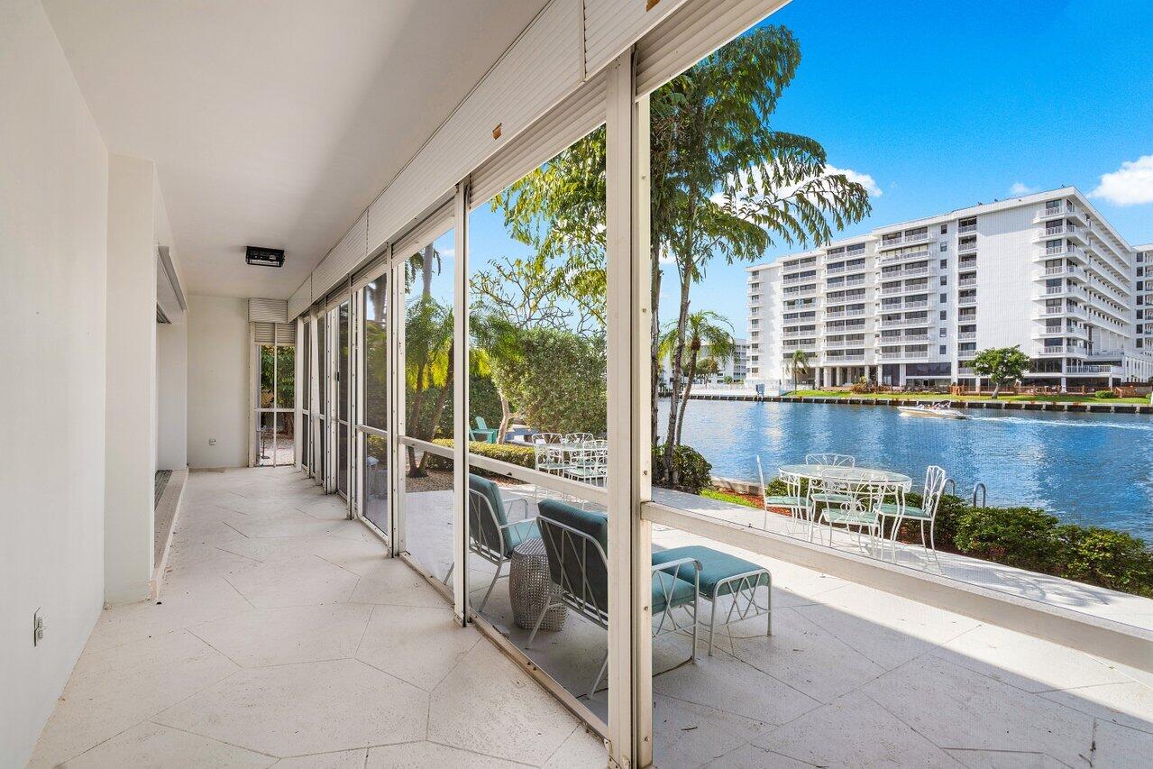 4313 W Tradewinds Avenue 1-2