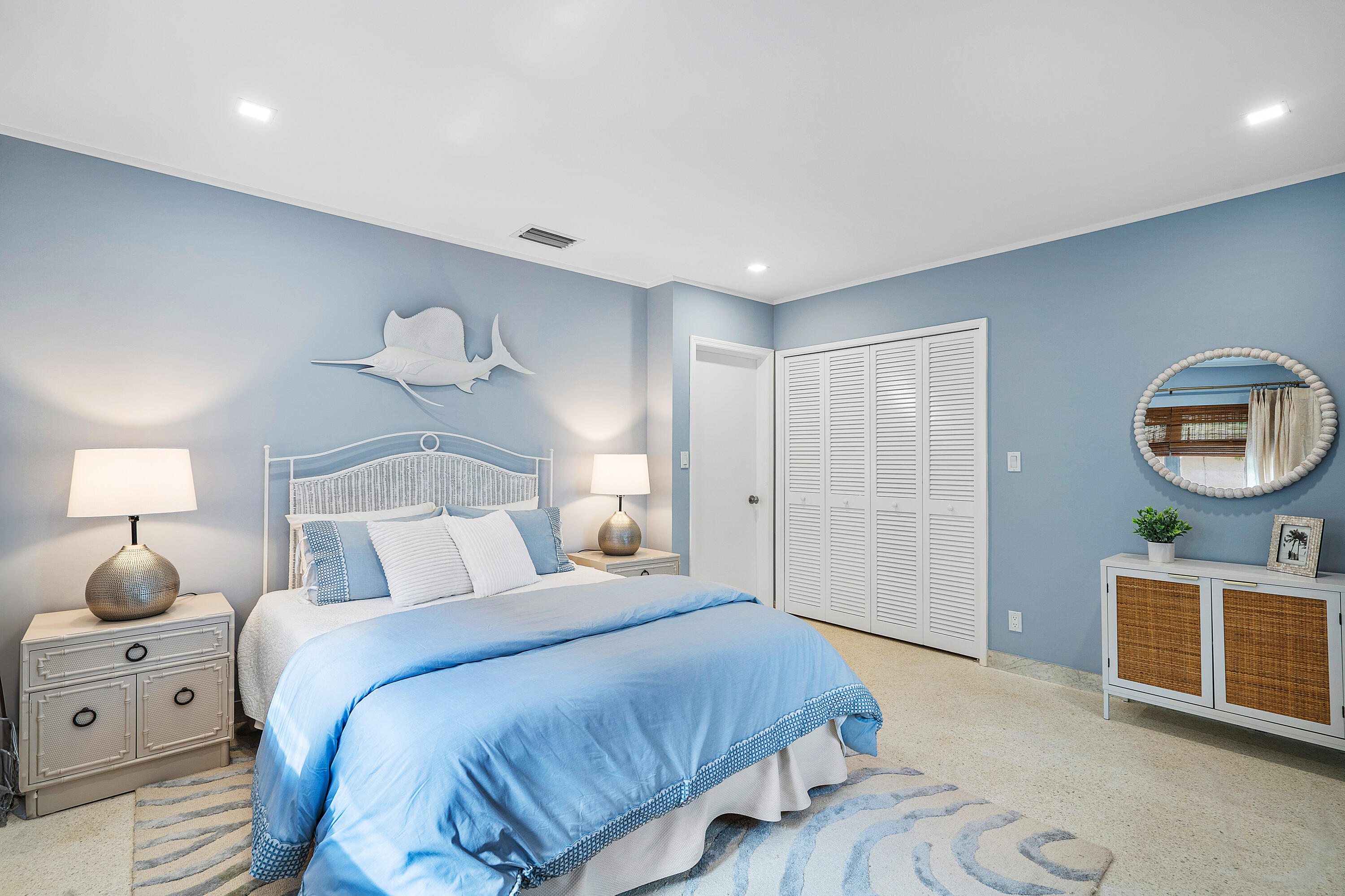 4313 W Tradewinds Avenue 1-2