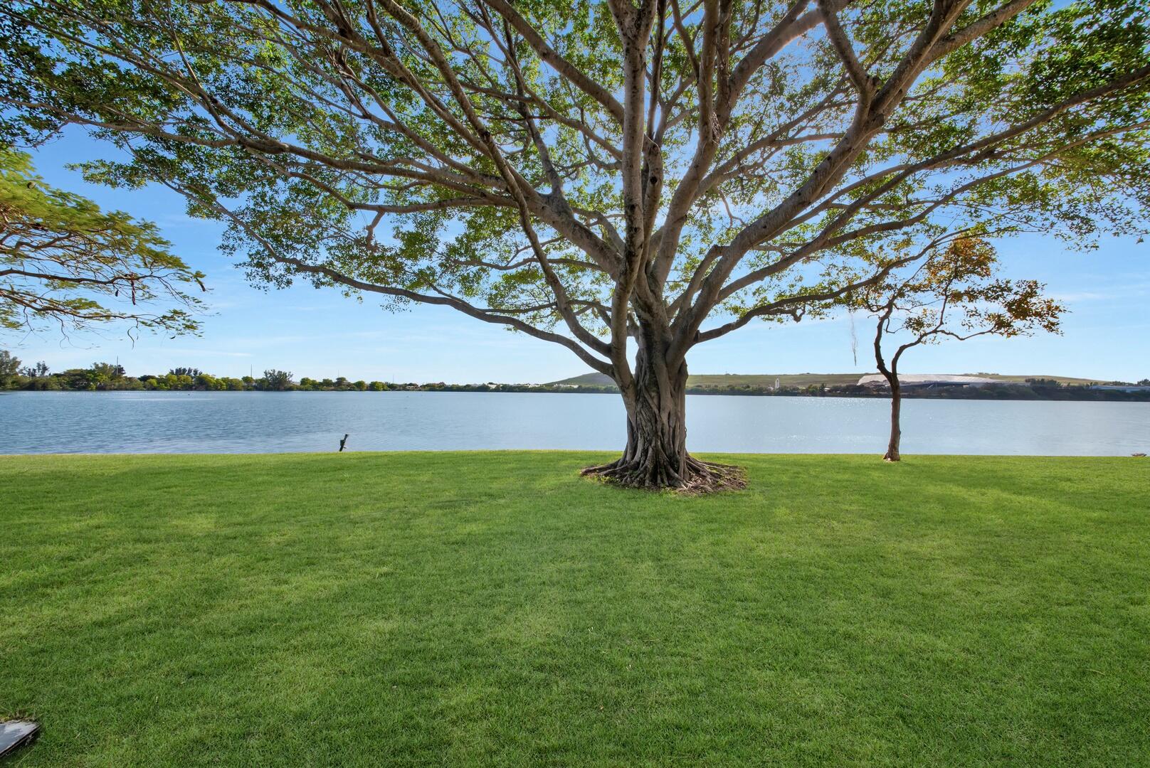 805 Republic Court, Deerfield Beach