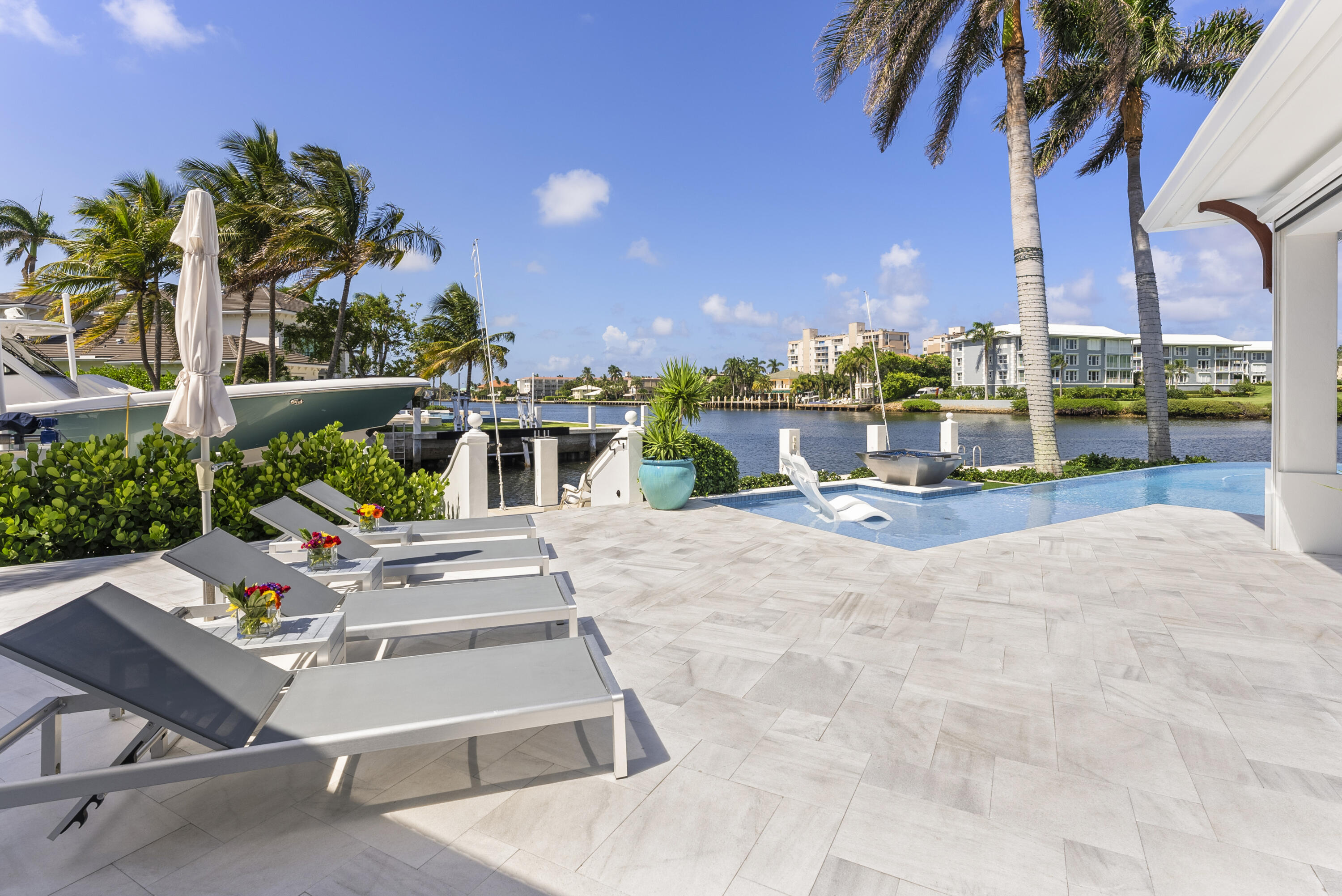 975 Banyan Drive