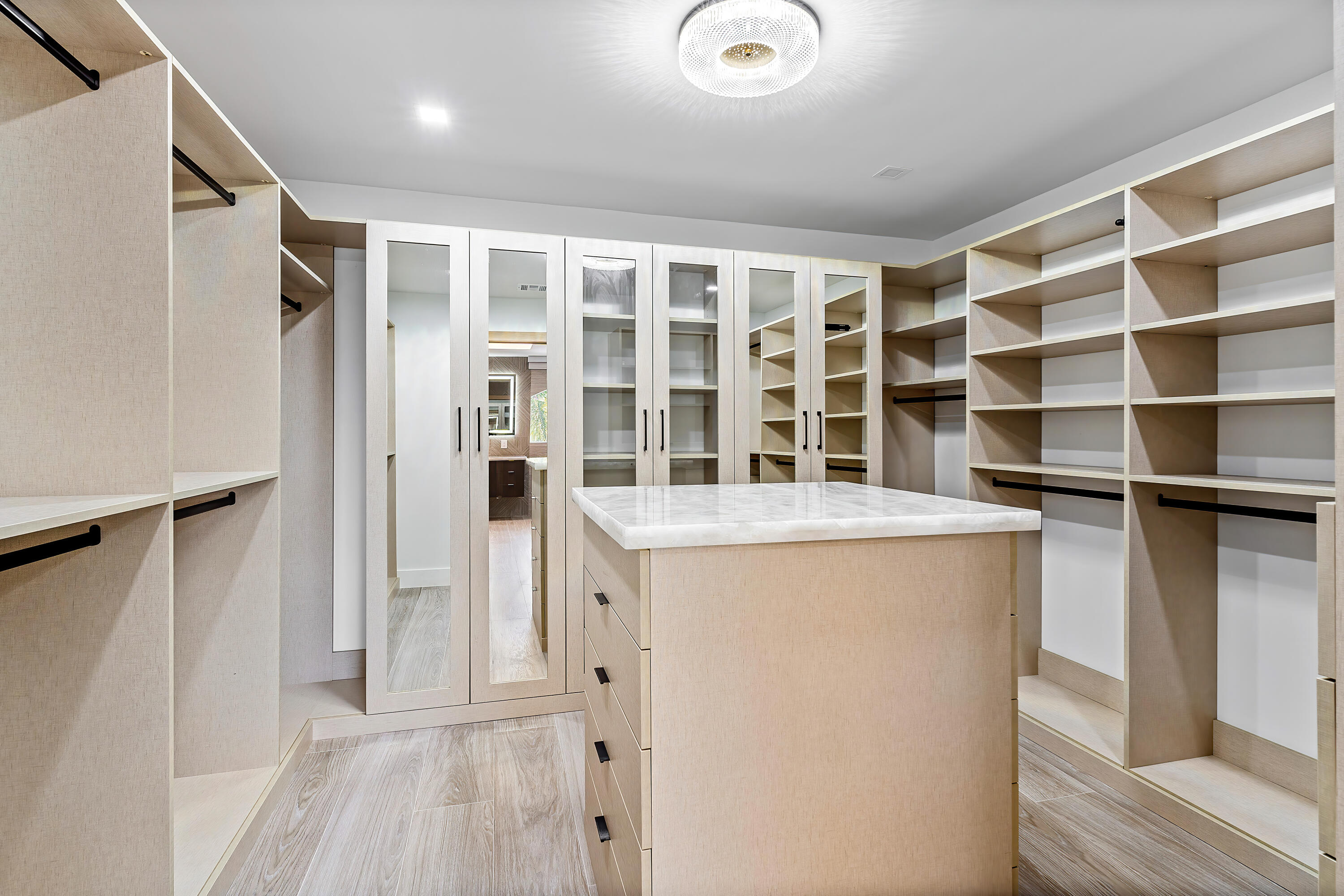 425 Coral Way