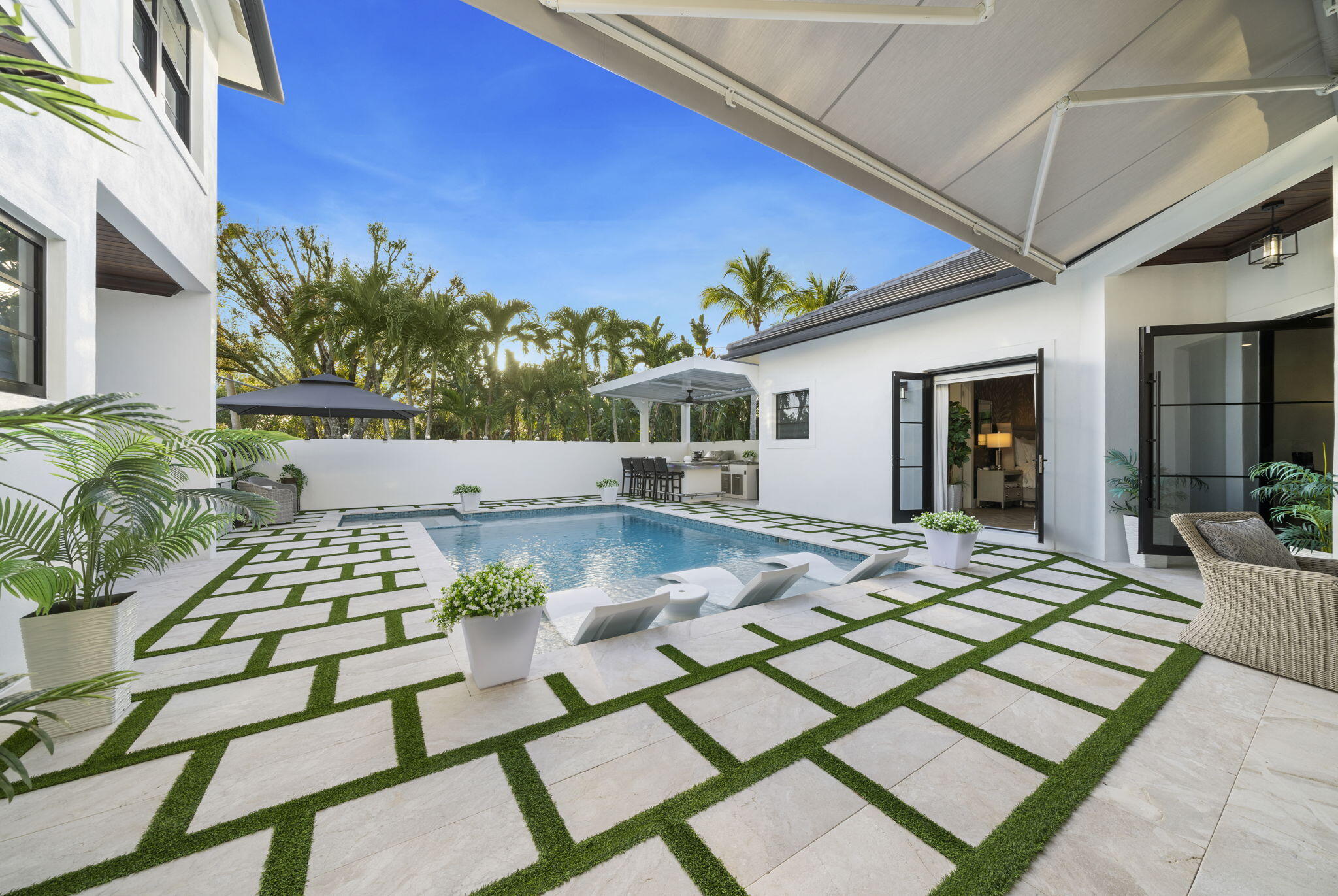 5984 Senegal Drive, Jupiter