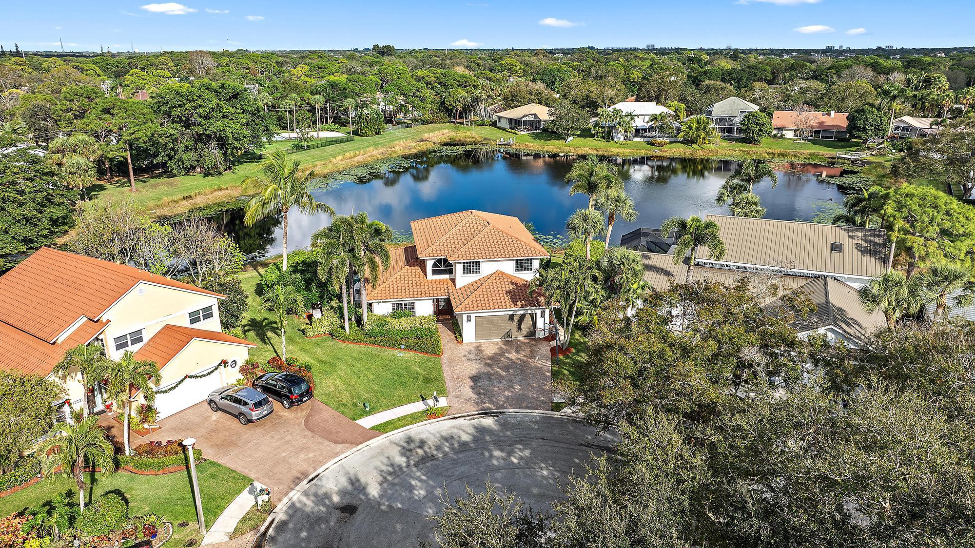 19136 Dawnwood Court