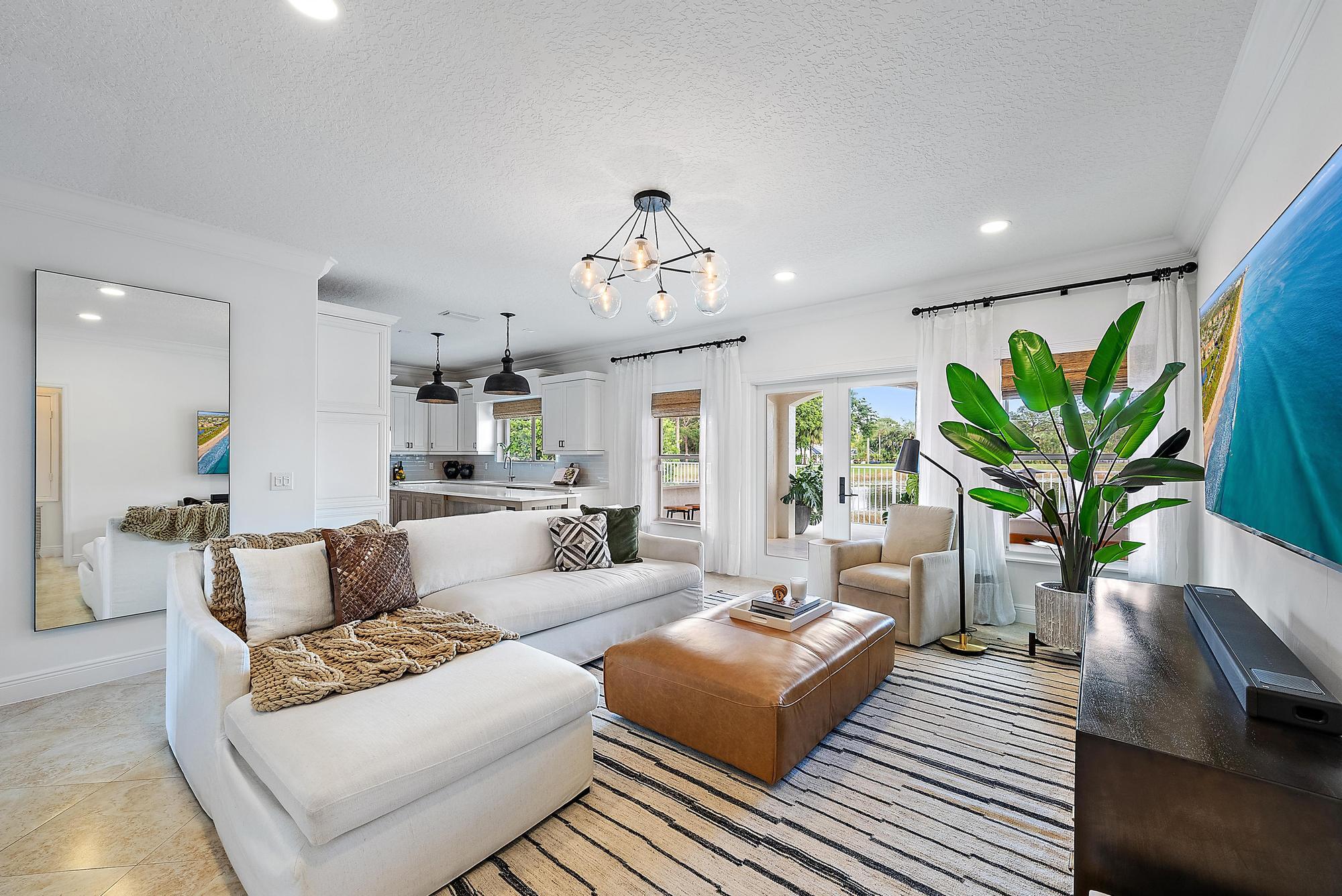 19136 Dawnwood Court