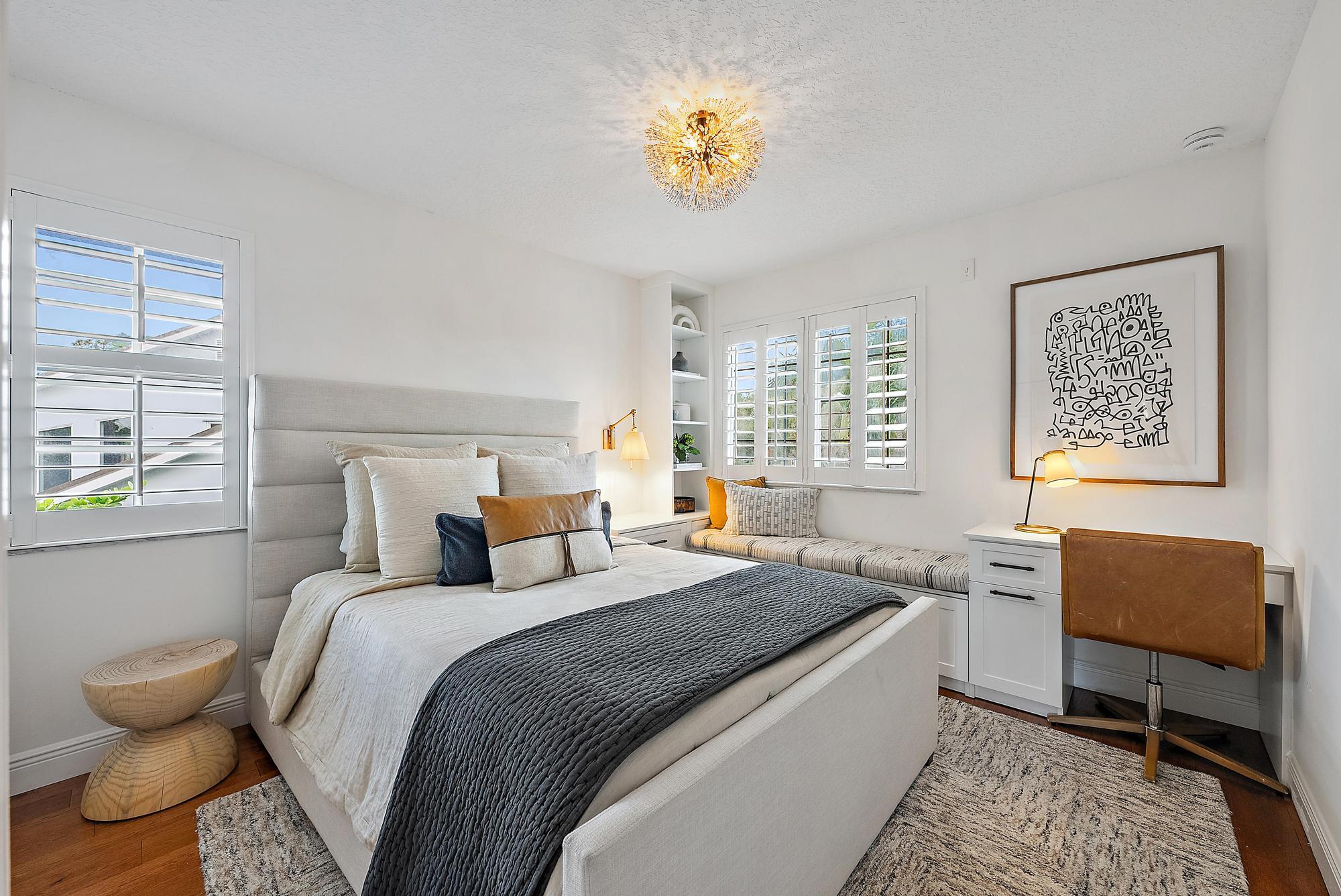 19136 Dawnwood Court