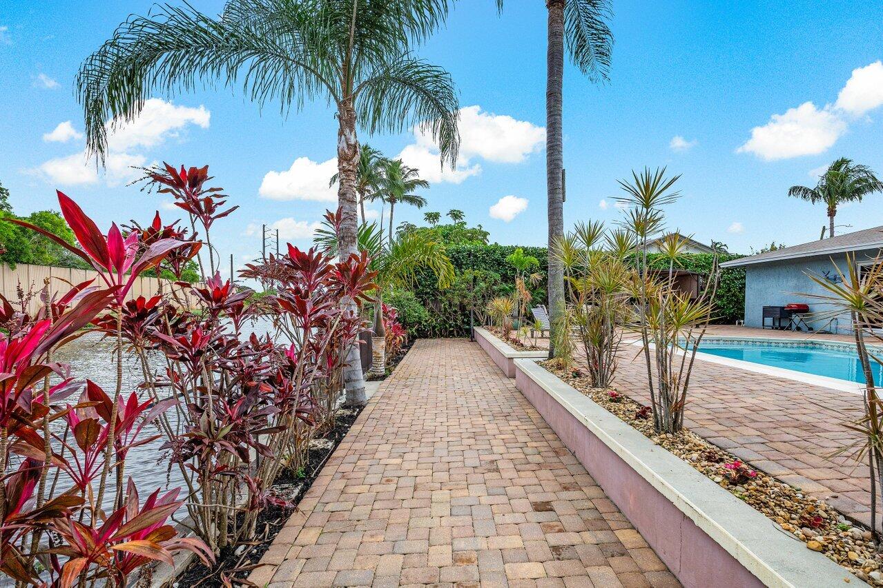 2586 SW 10th Street, Boynton Beach