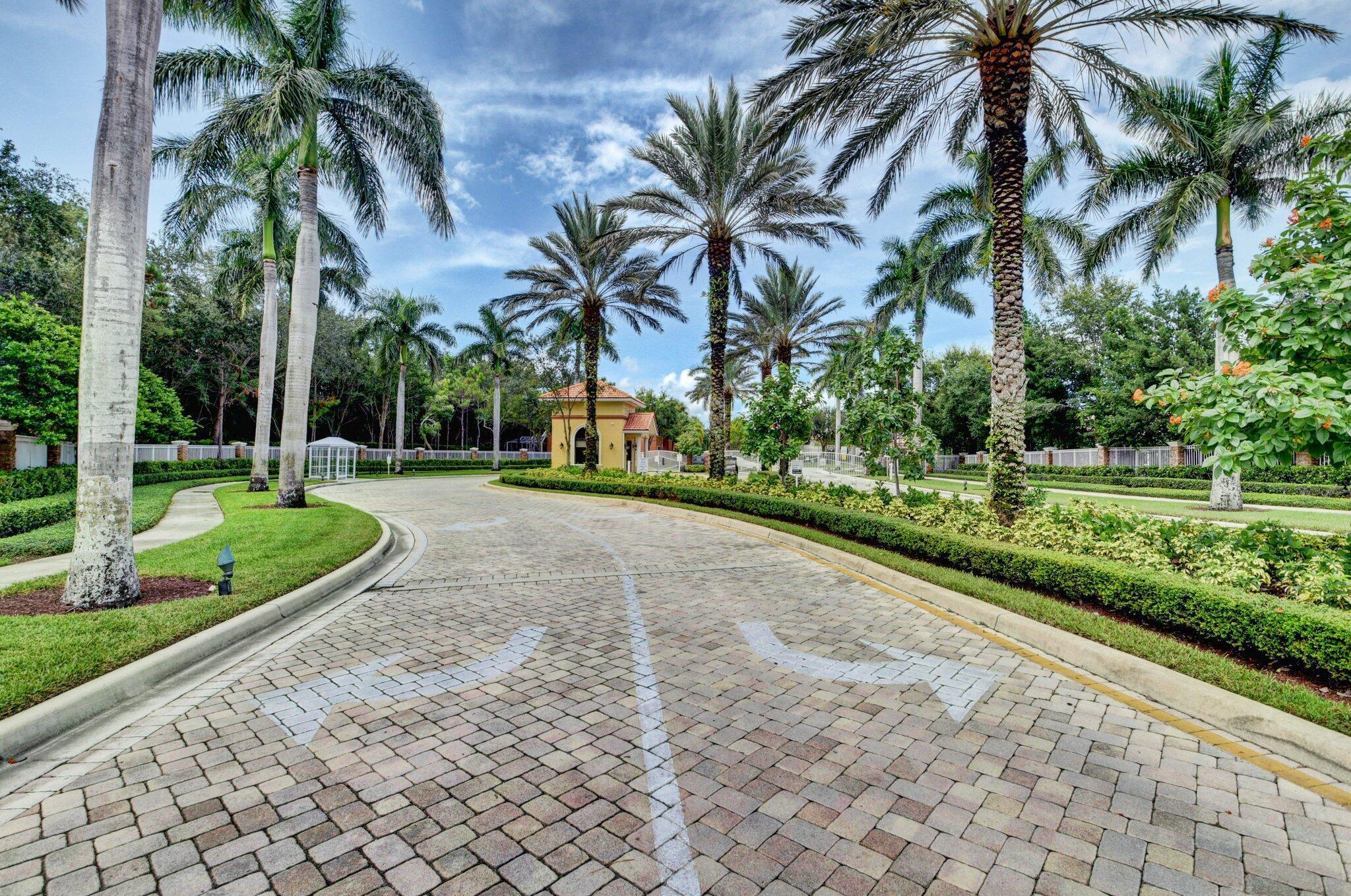 5105 Greenwich Preserve Court