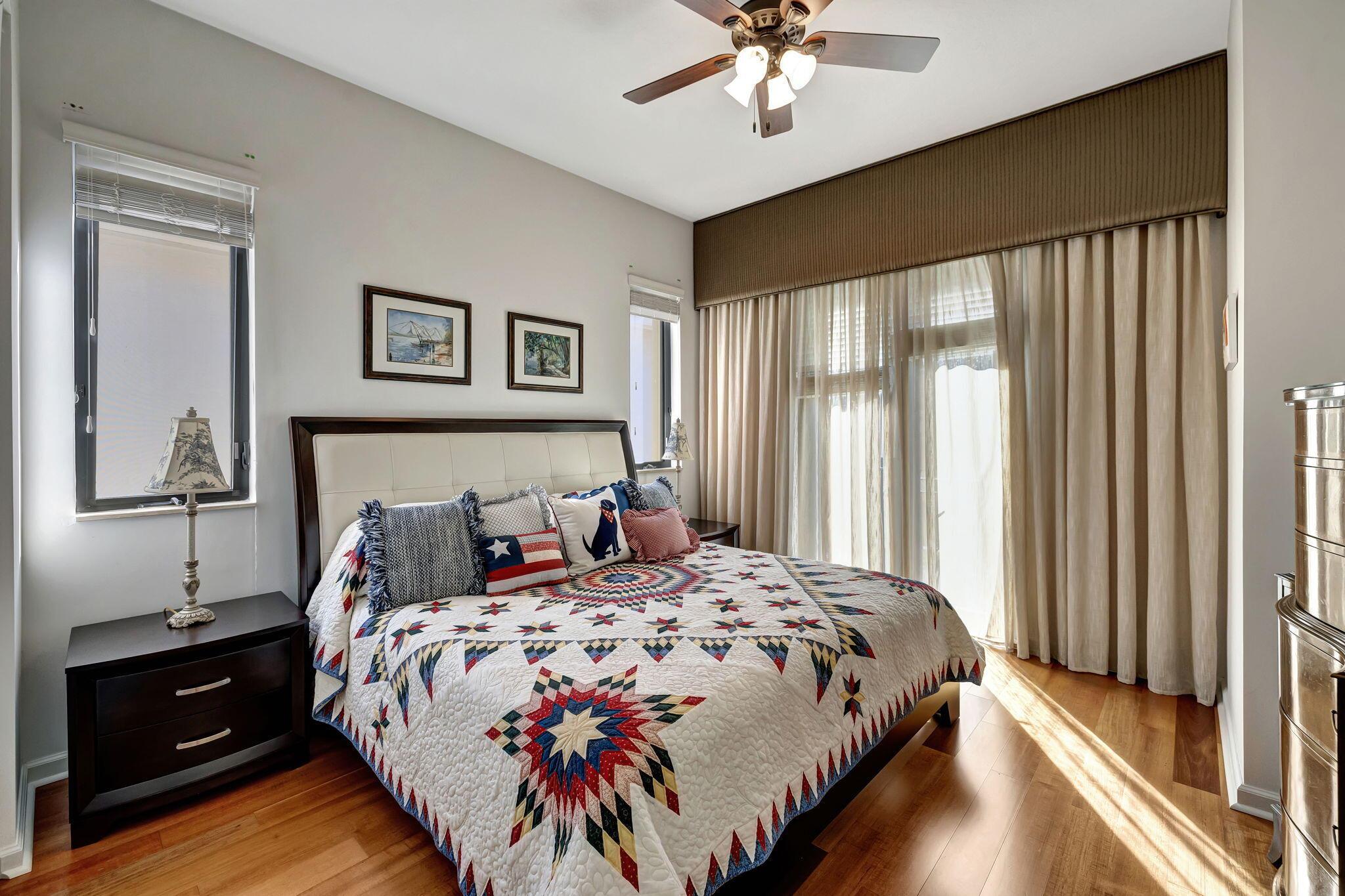 17987 Lake Azure Way