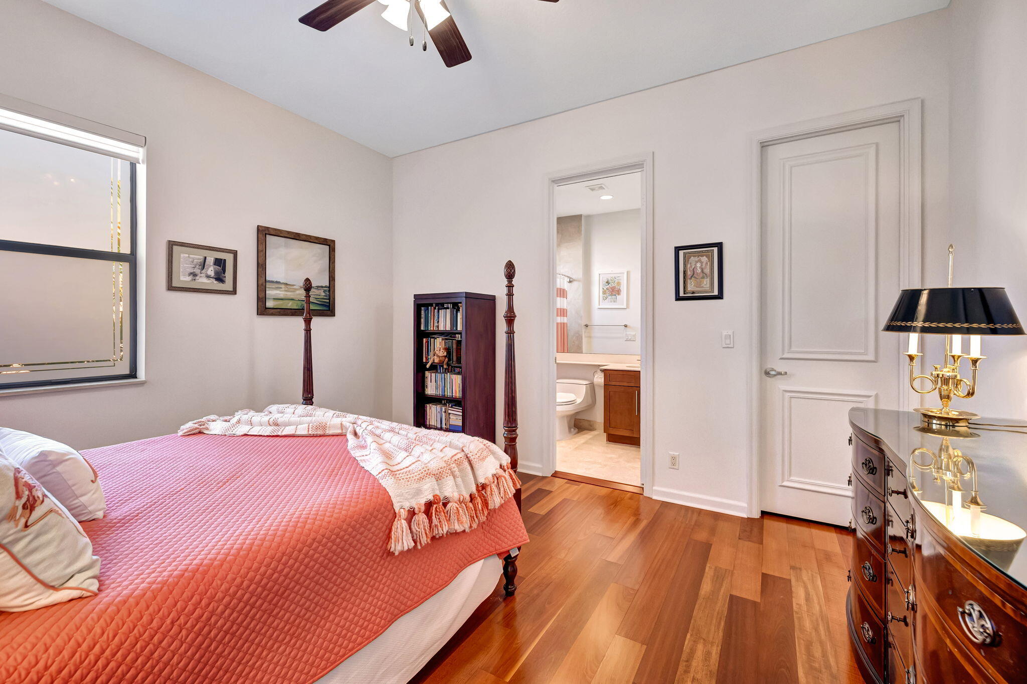 17987 Lake Azure Way