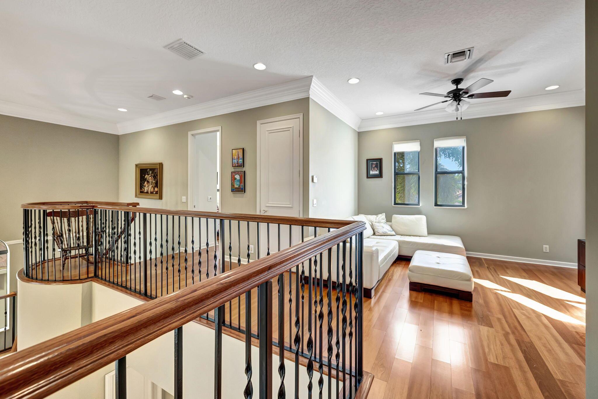 17987 Lake Azure Way