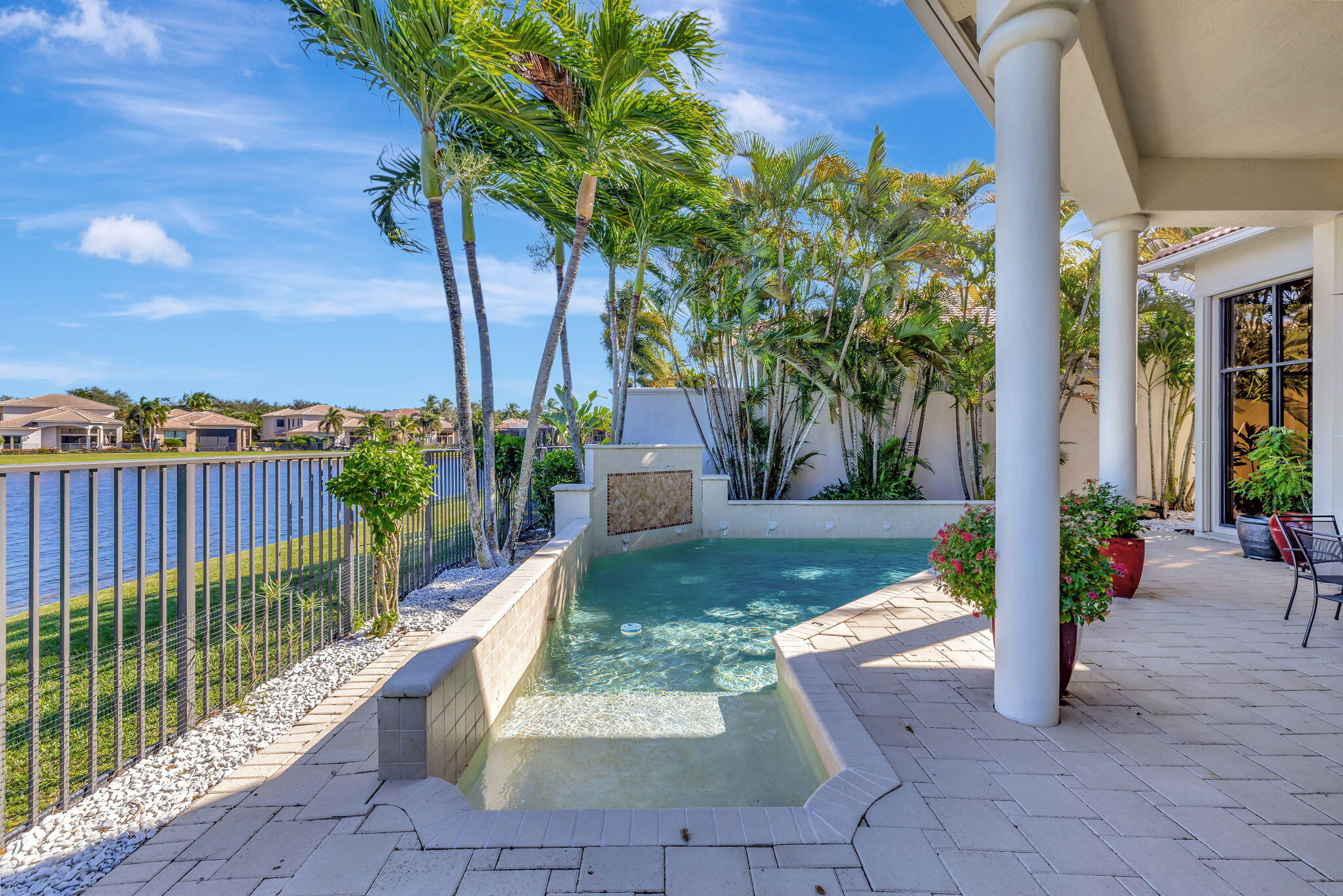 17987 Lake Azure Way