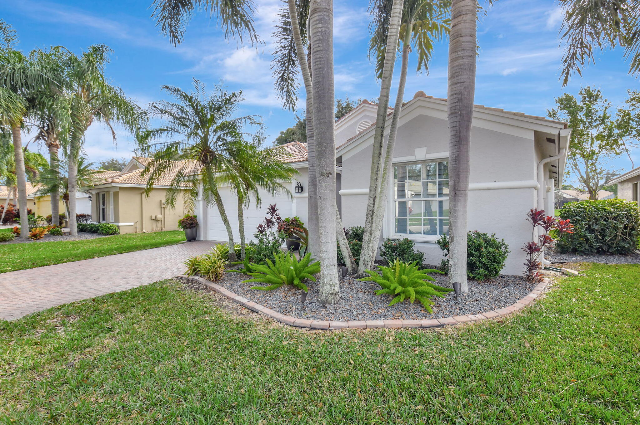 12044 La Vita Way