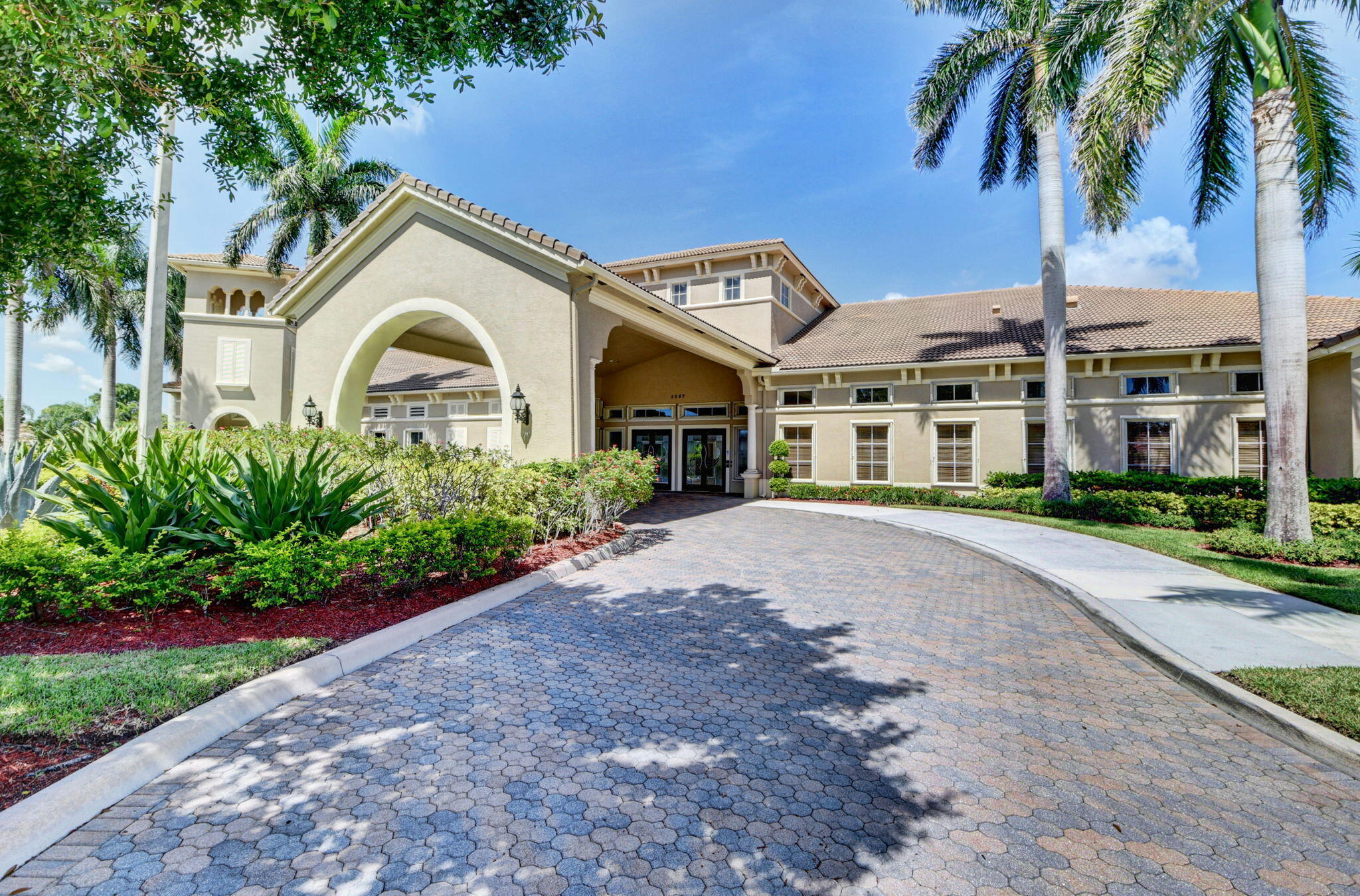 12044 La Vita Way