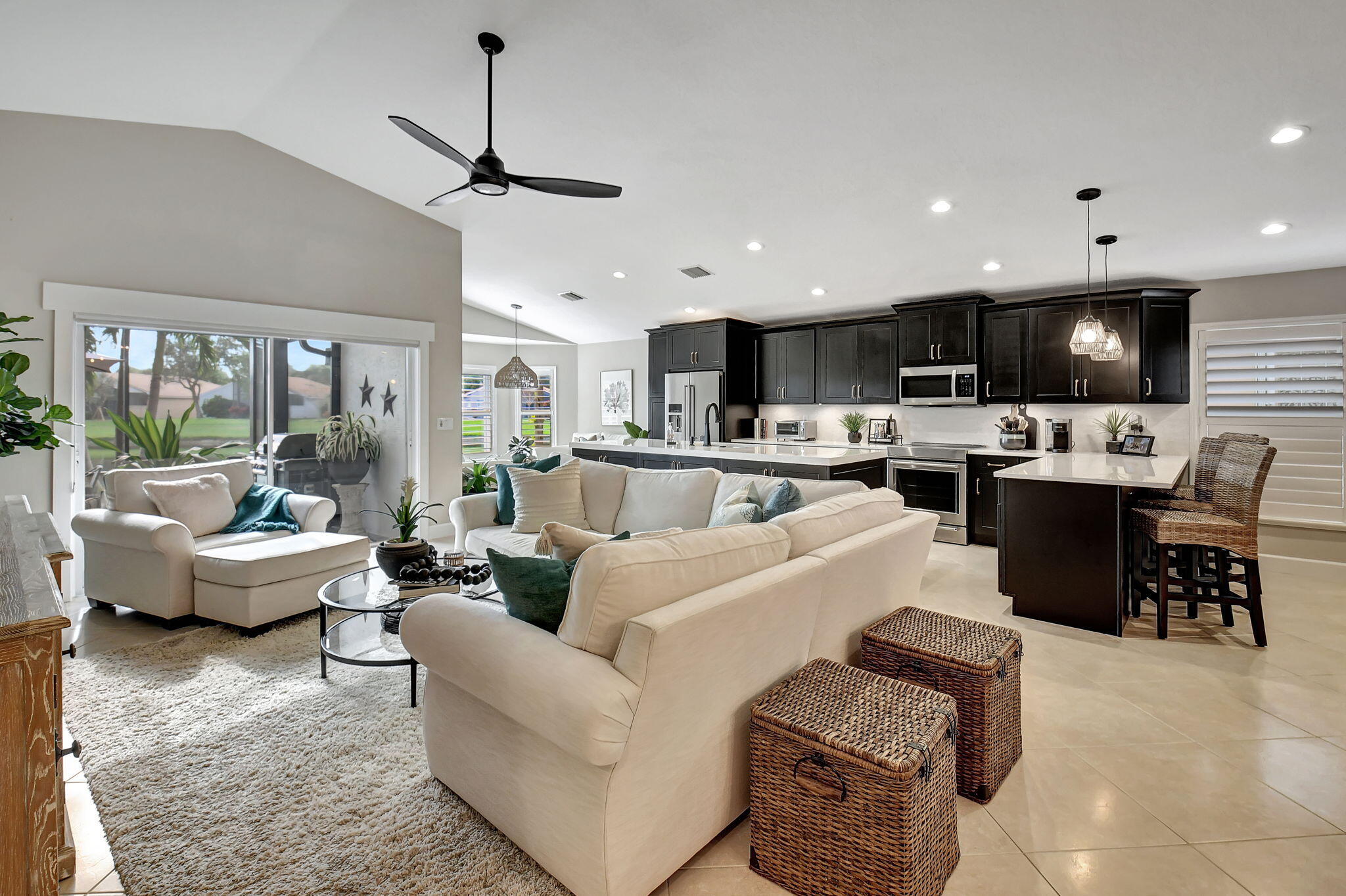 12044 La Vita Way
