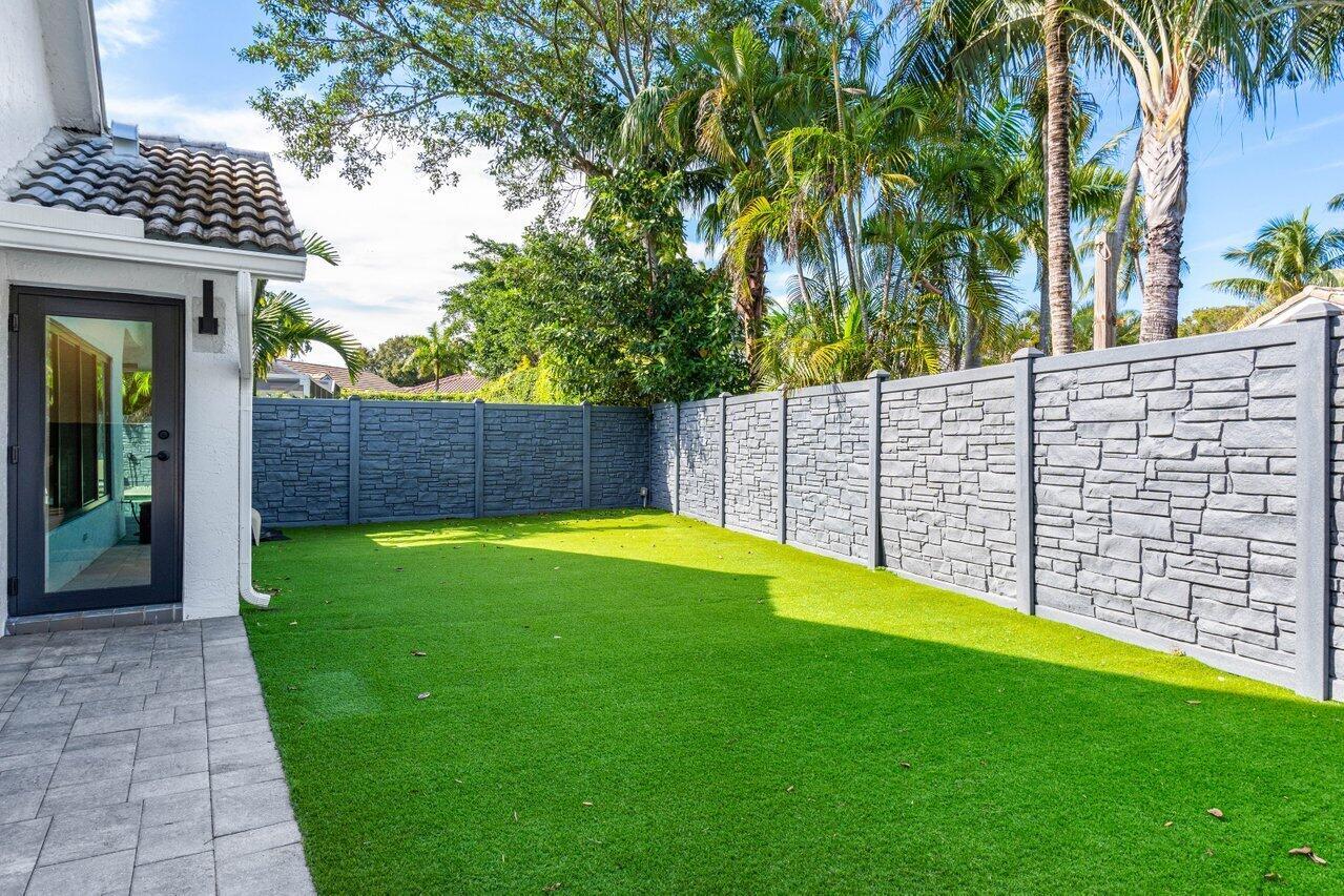 10791 Avenida Santa Ana