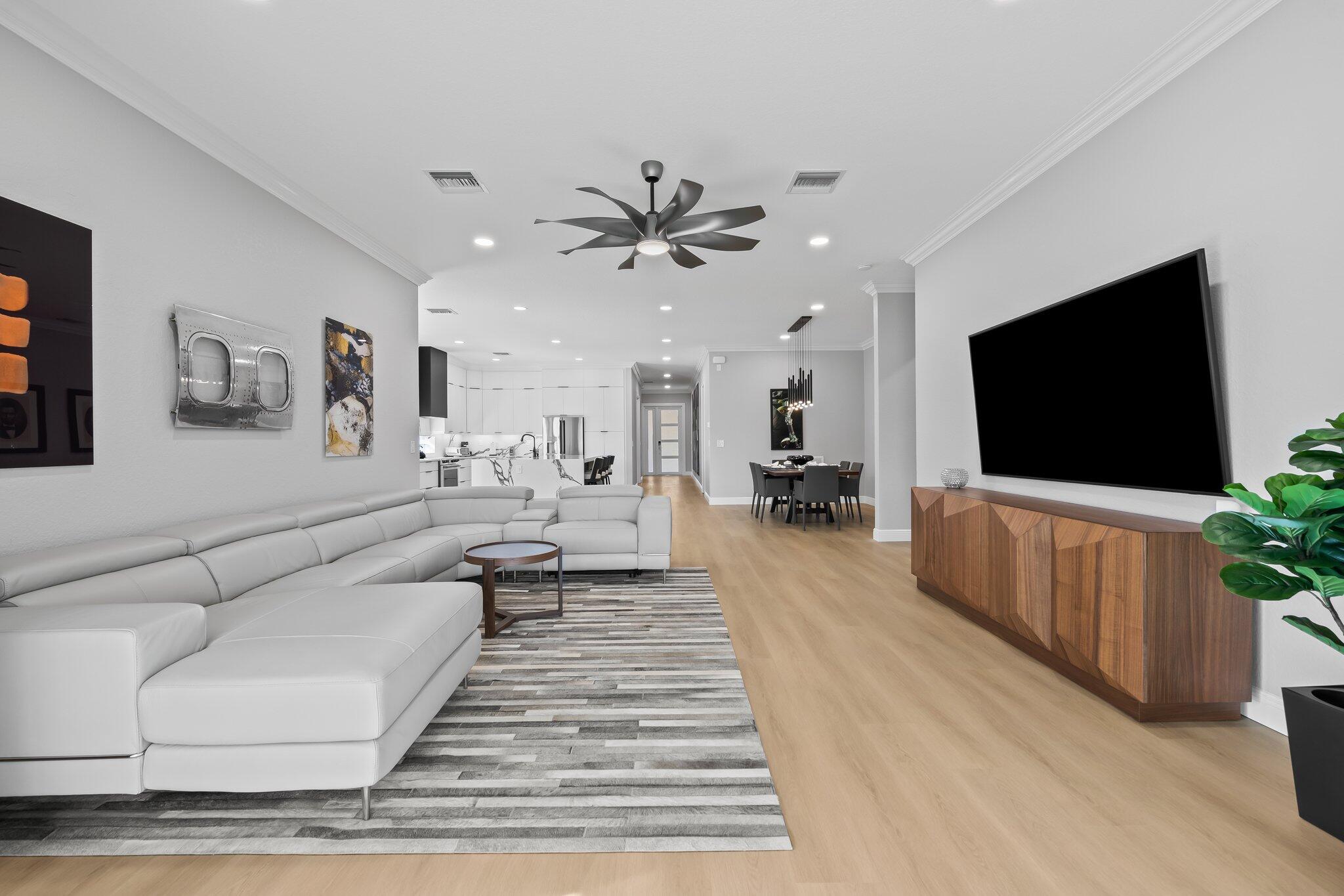 14838 Strand Lane