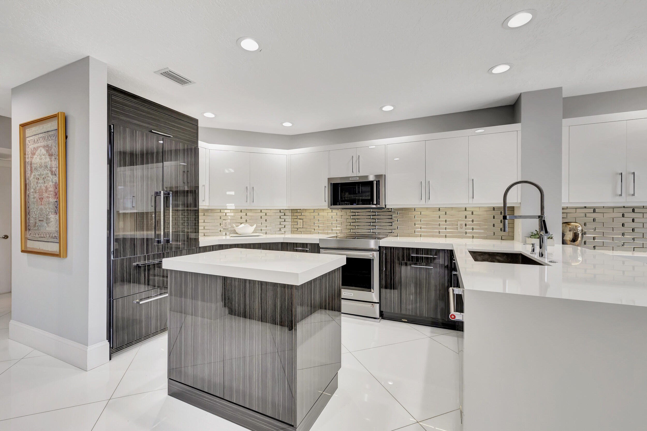 5625 NW 24th Terrace