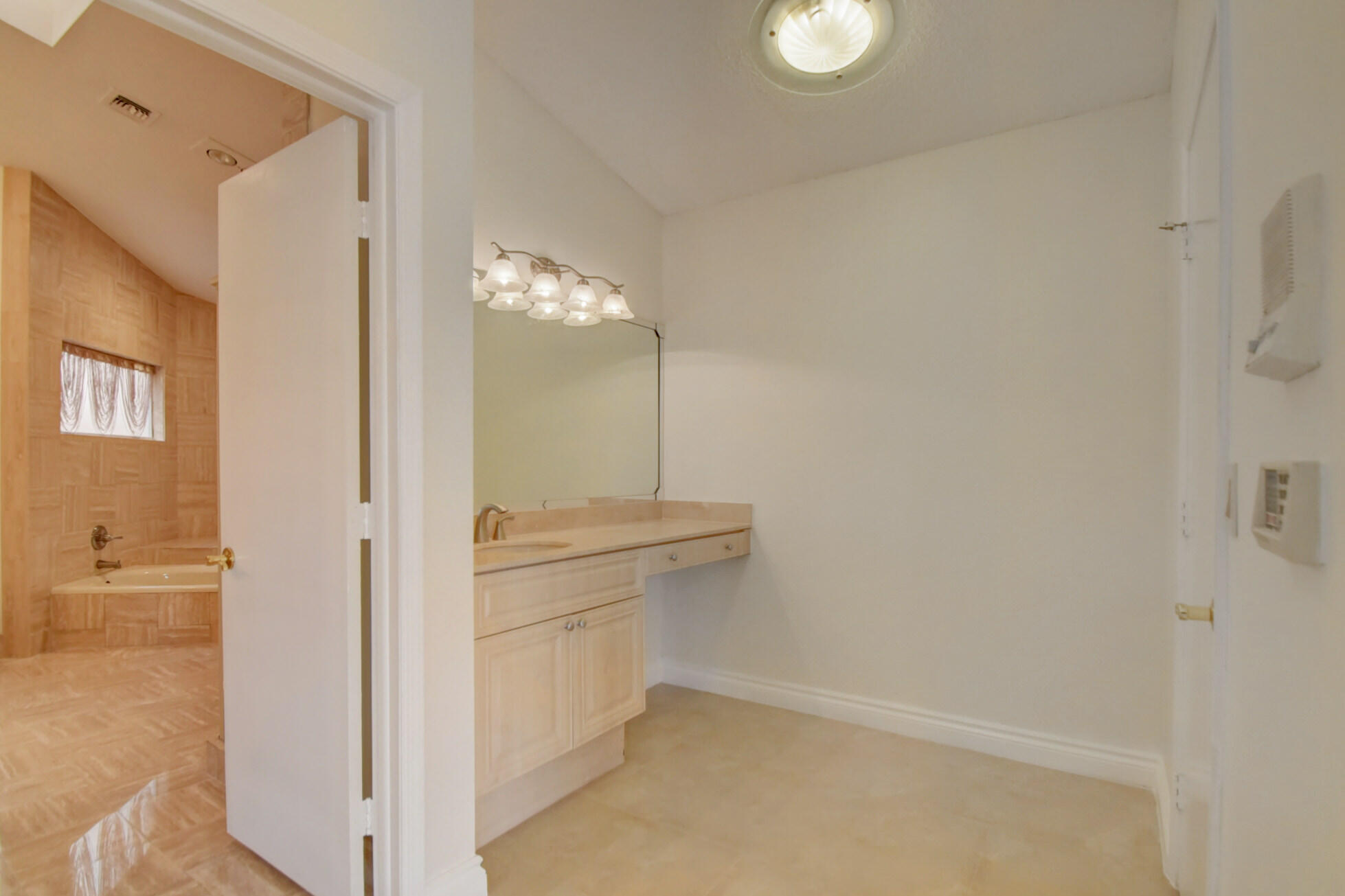 22595 Esplanada Circle W, Boca Raton